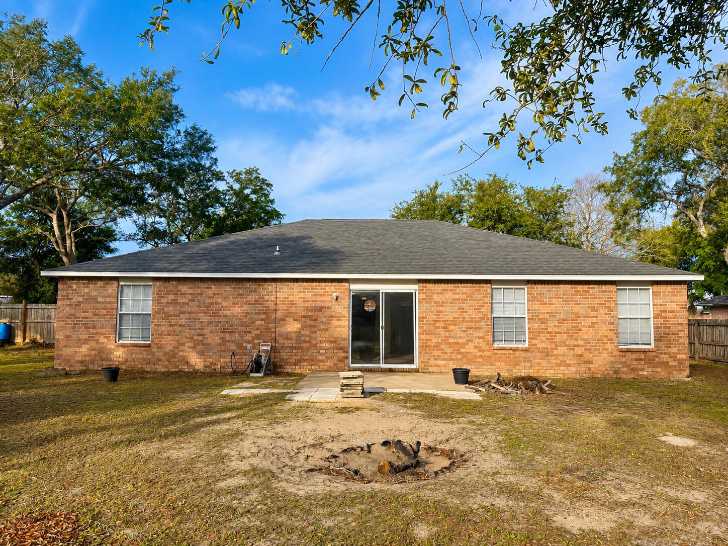 Country Breeze East - Residential Lease