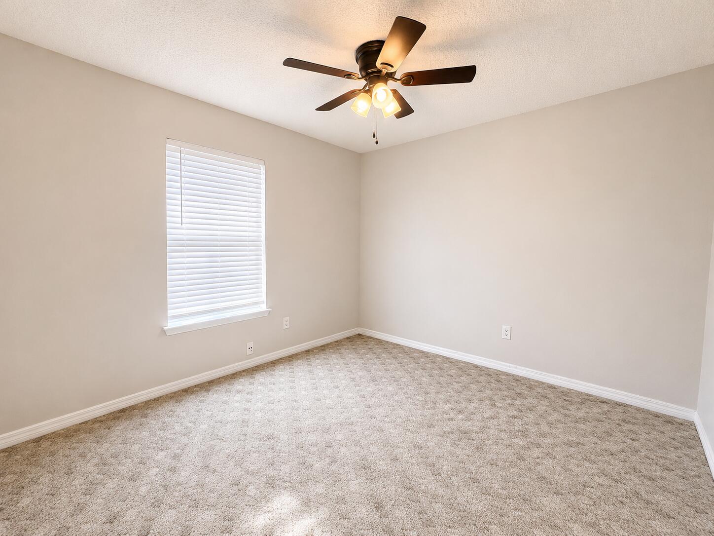 Country Breeze East - Residential Lease