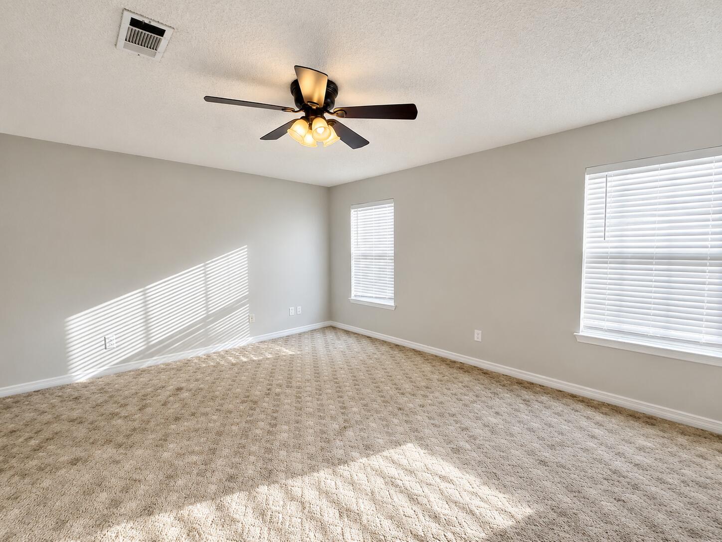 Country Breeze East - Residential Lease