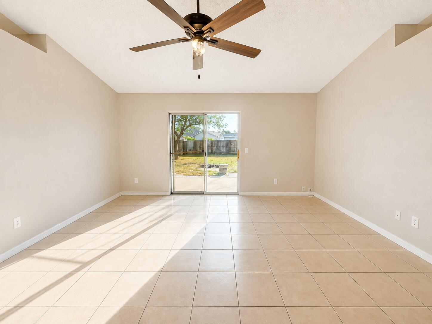 Country Breeze East - Residential Lease