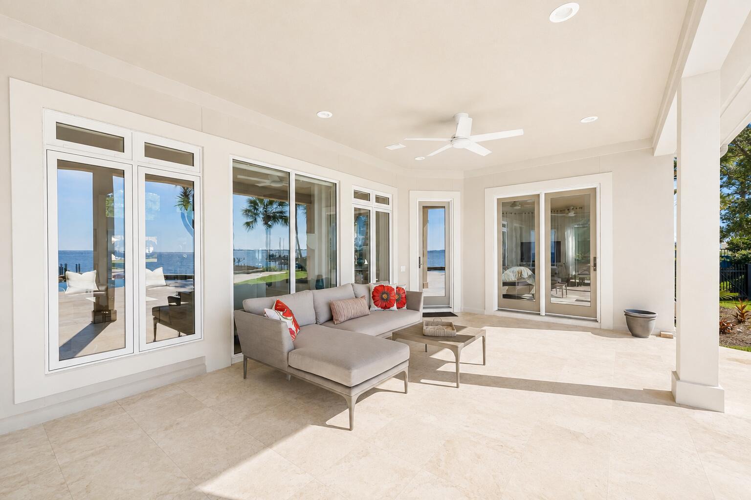 BURNT PINE CIRCLE - Residential