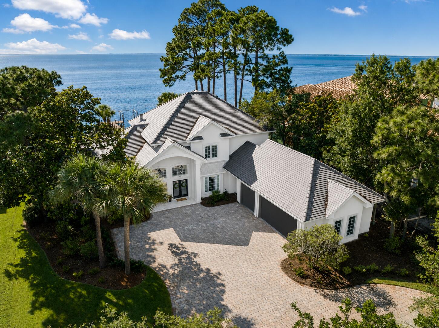 BURNT PINE CIRCLE - Residential