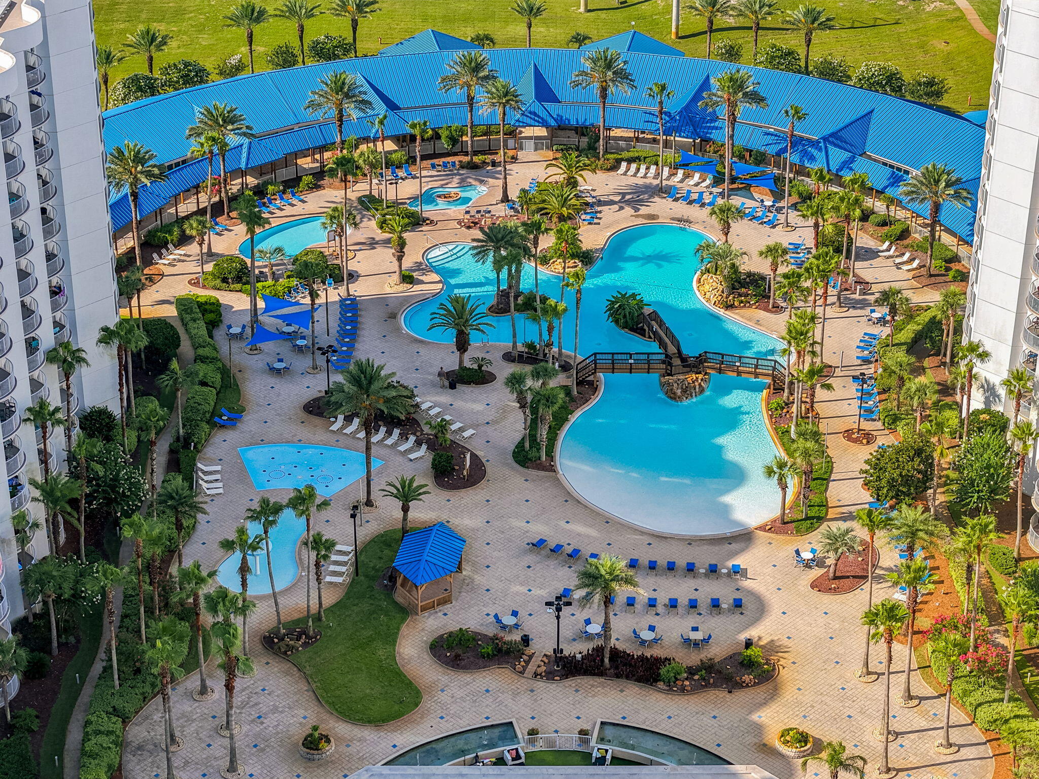 THE PALMS OF DESTIN - Residential