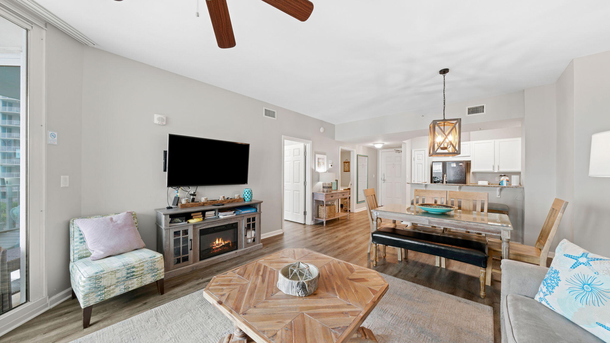 THE PALMS OF DESTIN - Residential