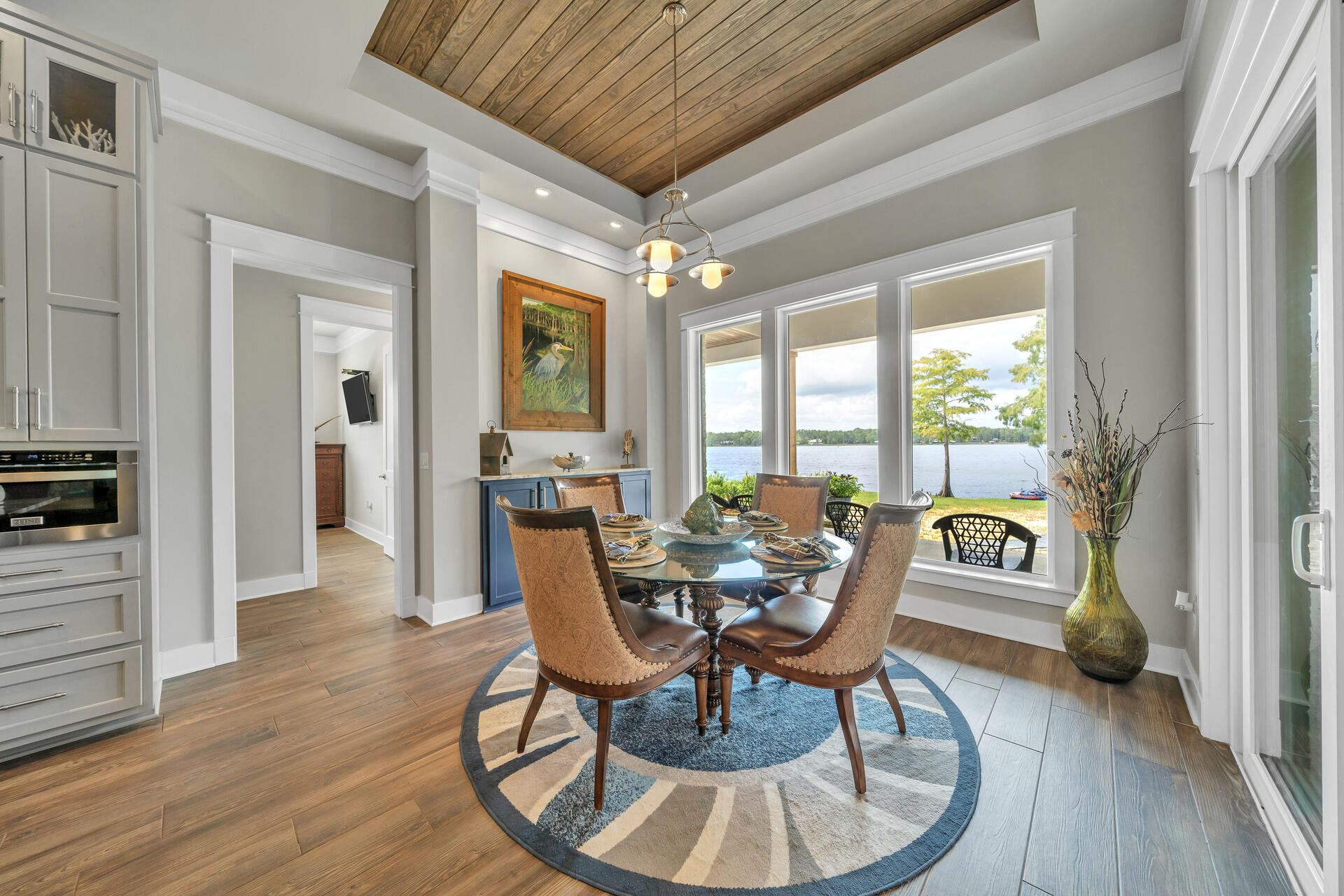 LAGRANGE COVE - Residential