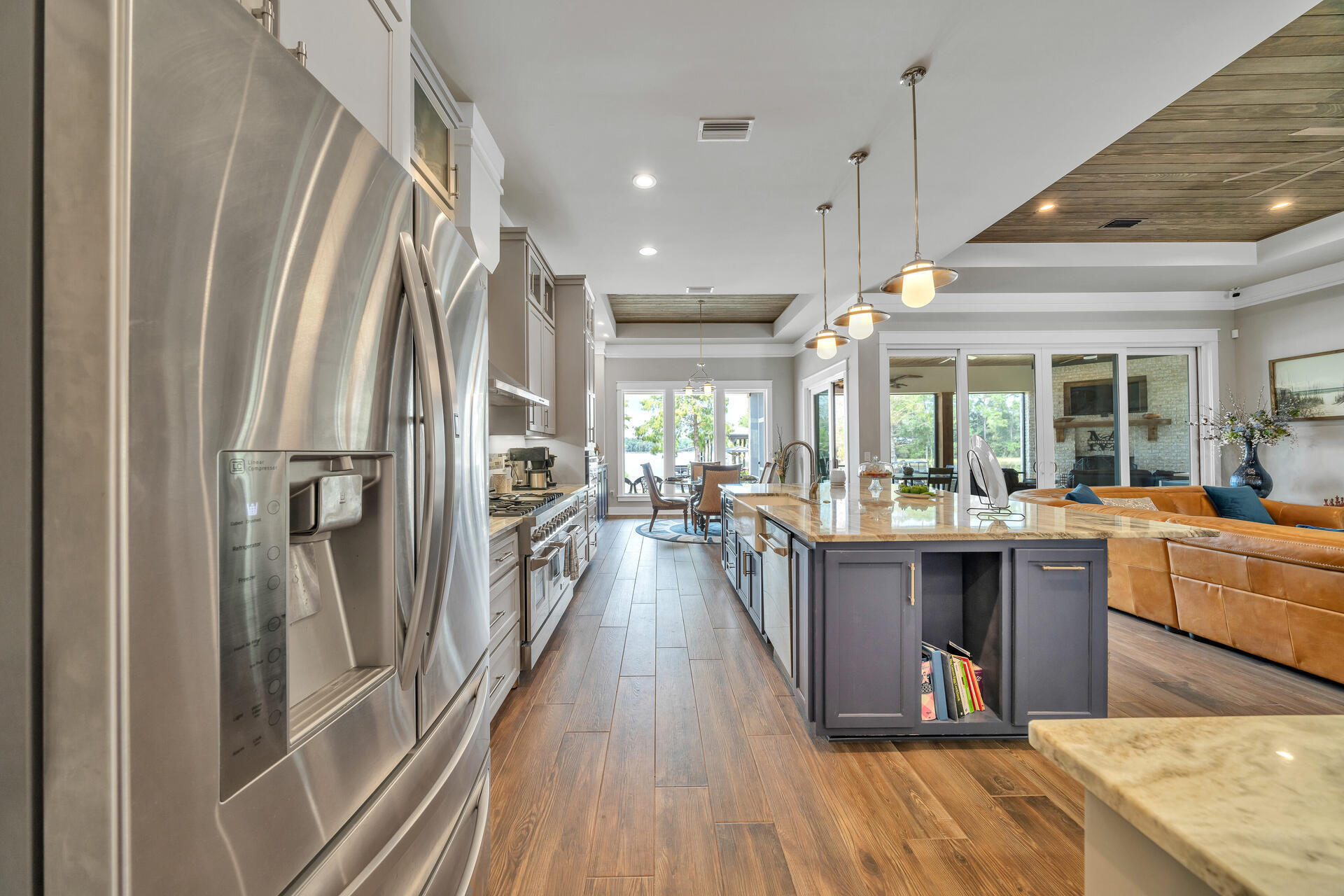LAGRANGE COVE - Residential