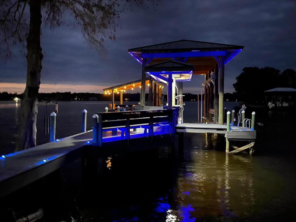 LAGRANGE COVE - Residential