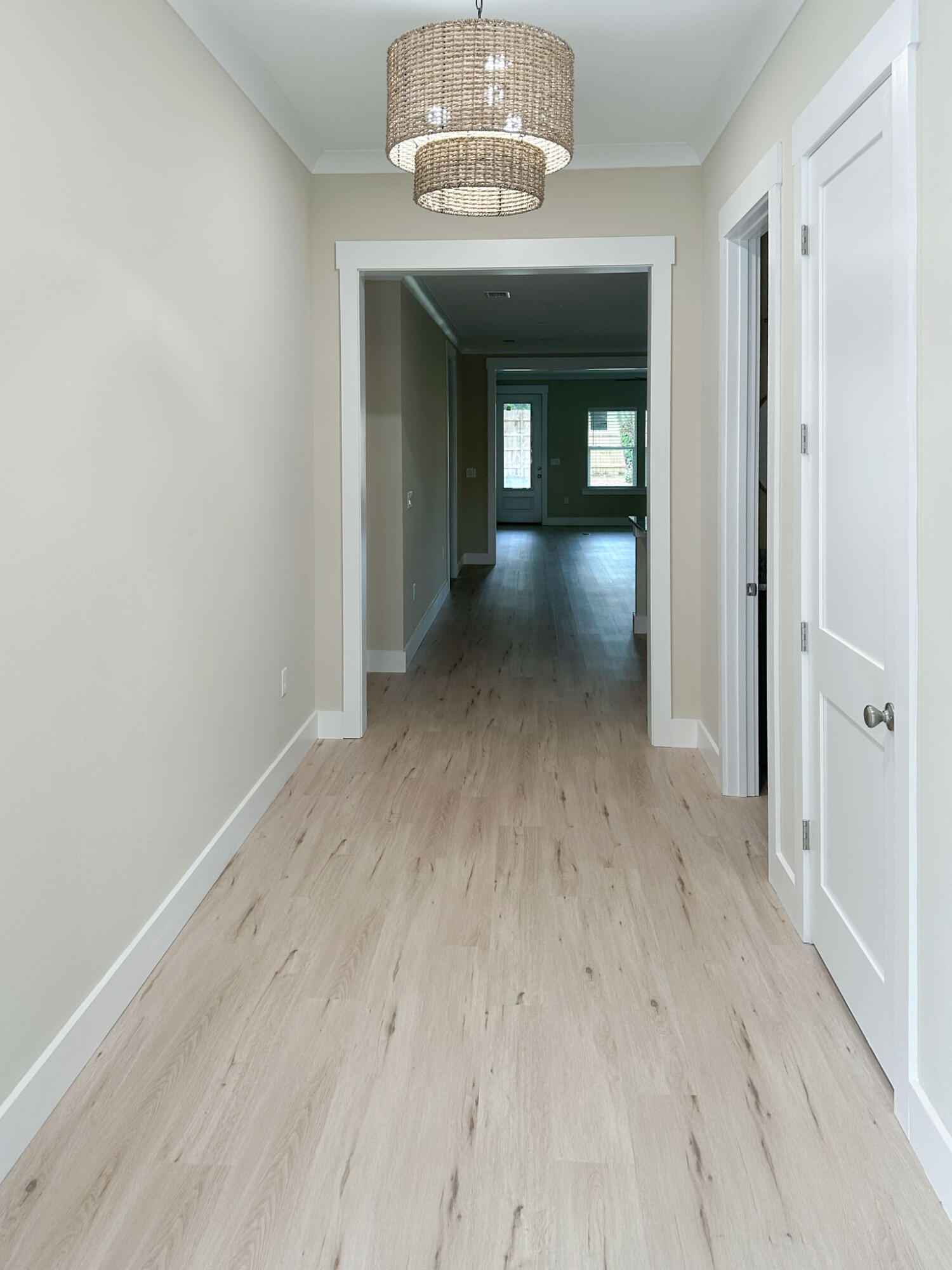 KELLYS 3RD ADDN TO DESTIN - Residential Lease