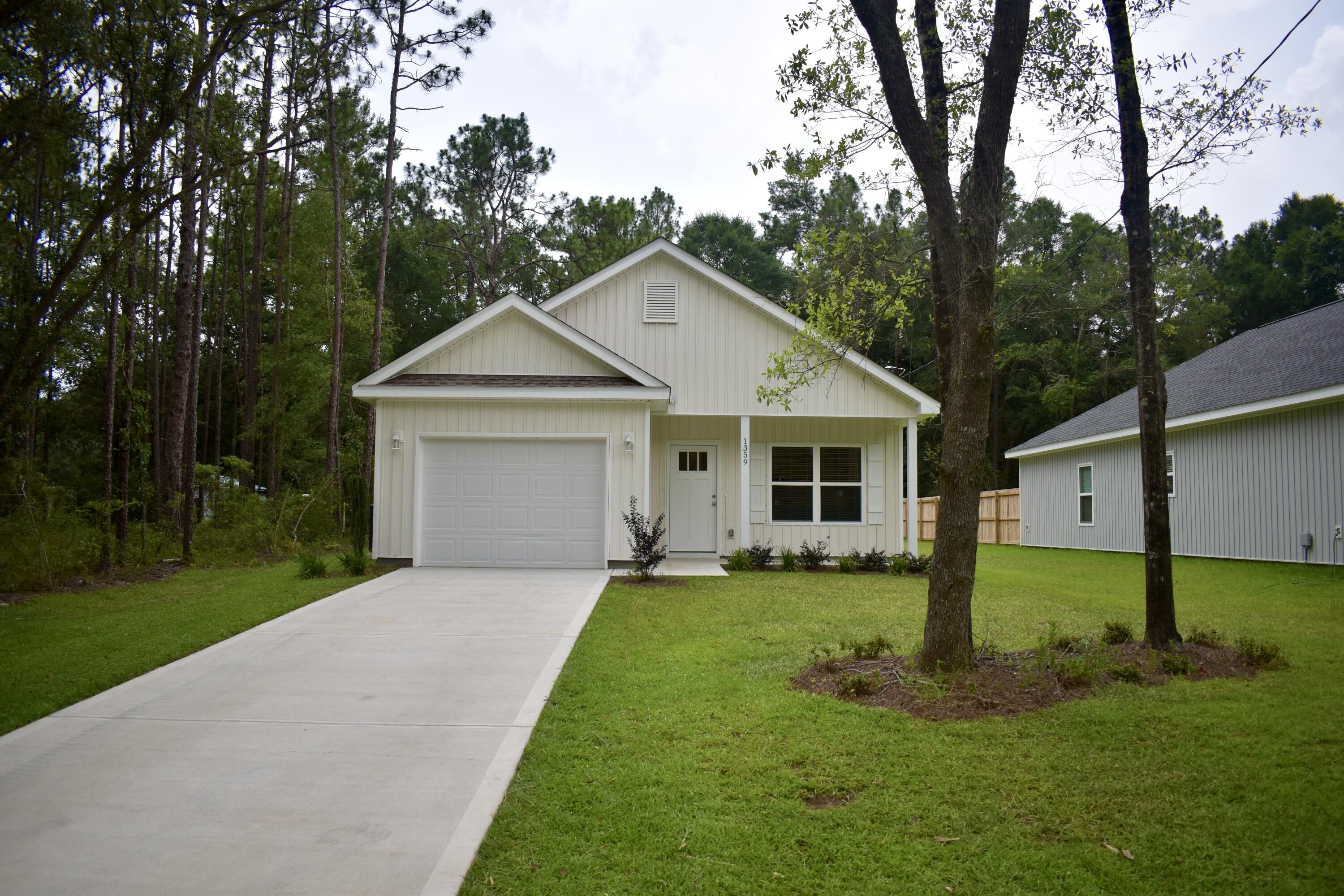METES & BOUNDS - Residential Lease