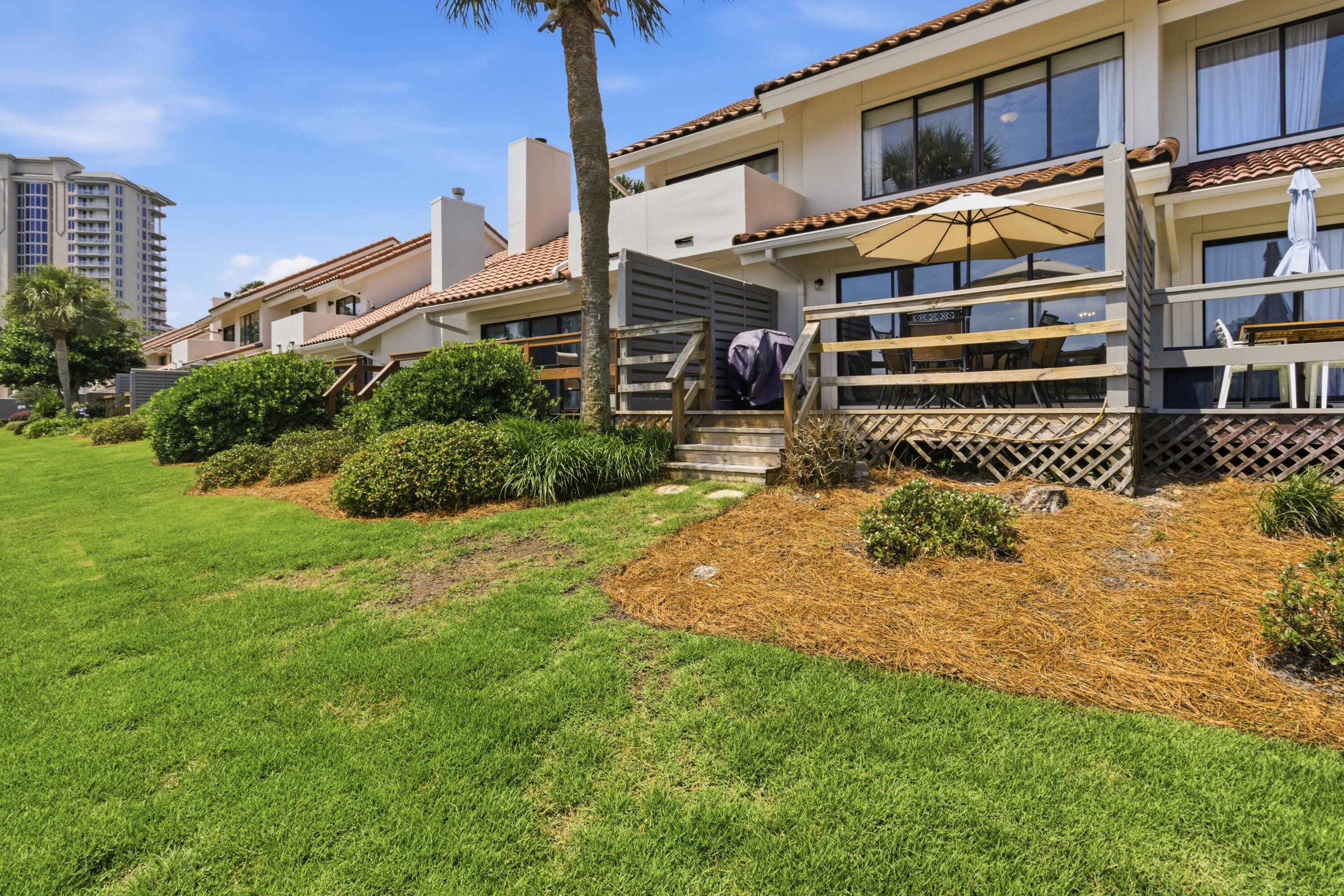BEACHWALK VILLAS PH 10 - Residential