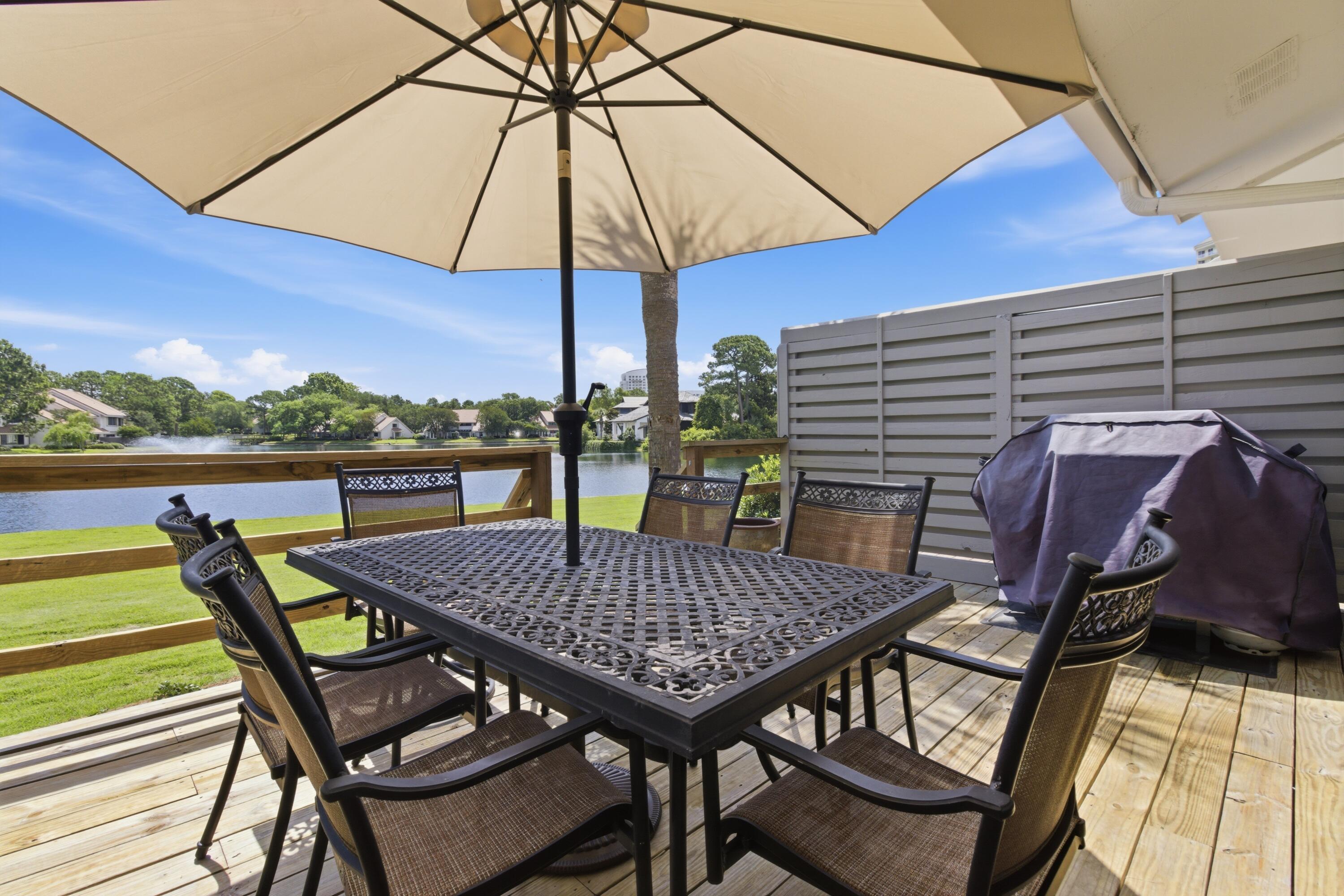 BEACHWALK VILLAS PH 10 - Residential