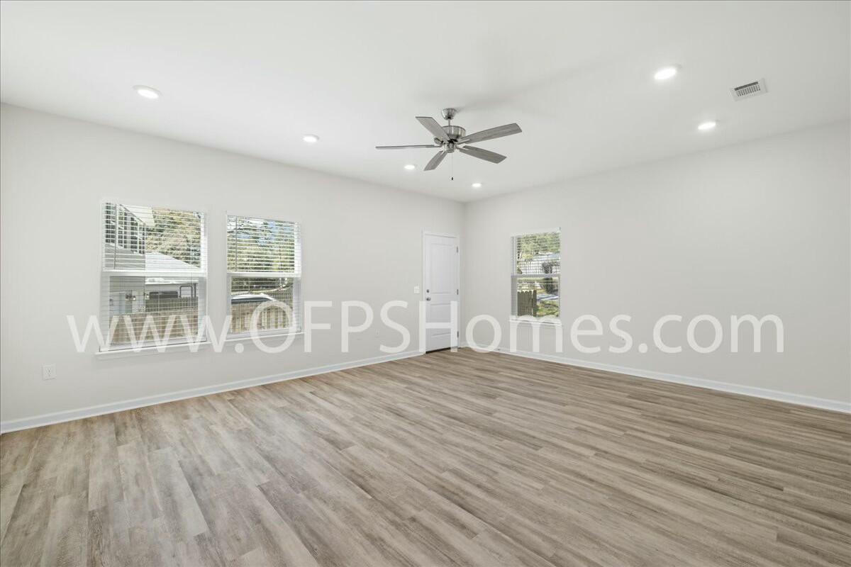NICEVILLE - Residential Lease