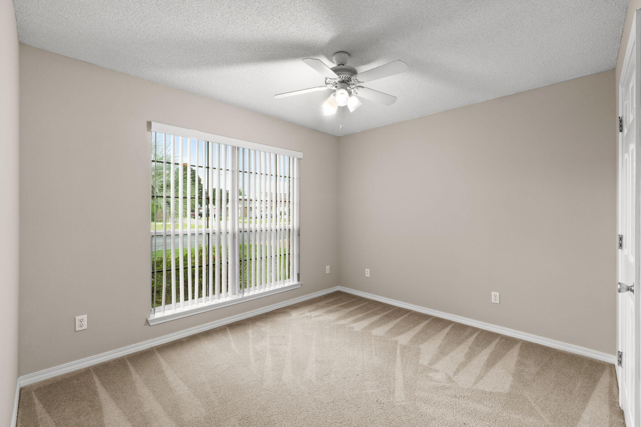 WATERFORD ESTATES S/D - Residential