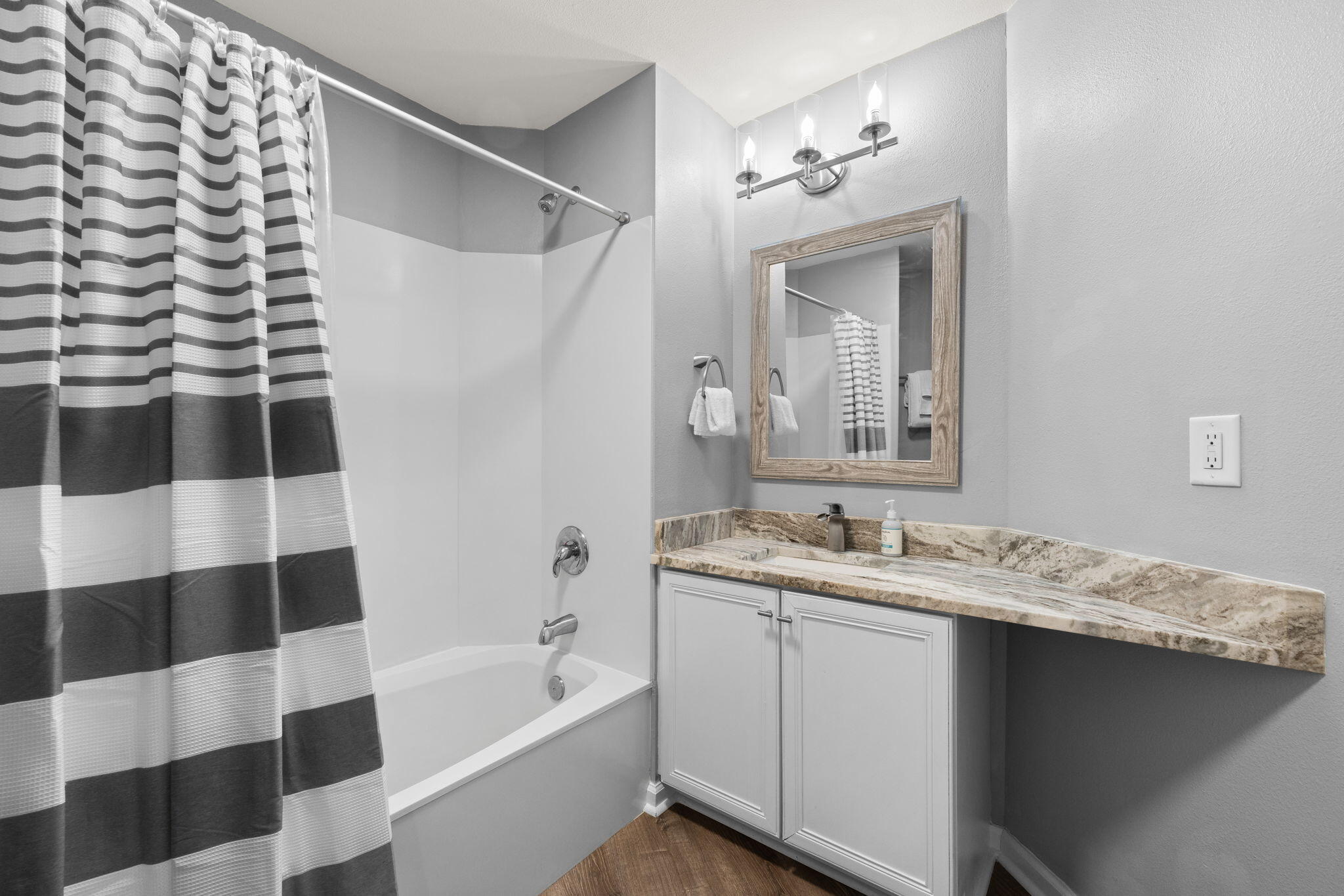 DUNES OF SEAGROVE - Residential