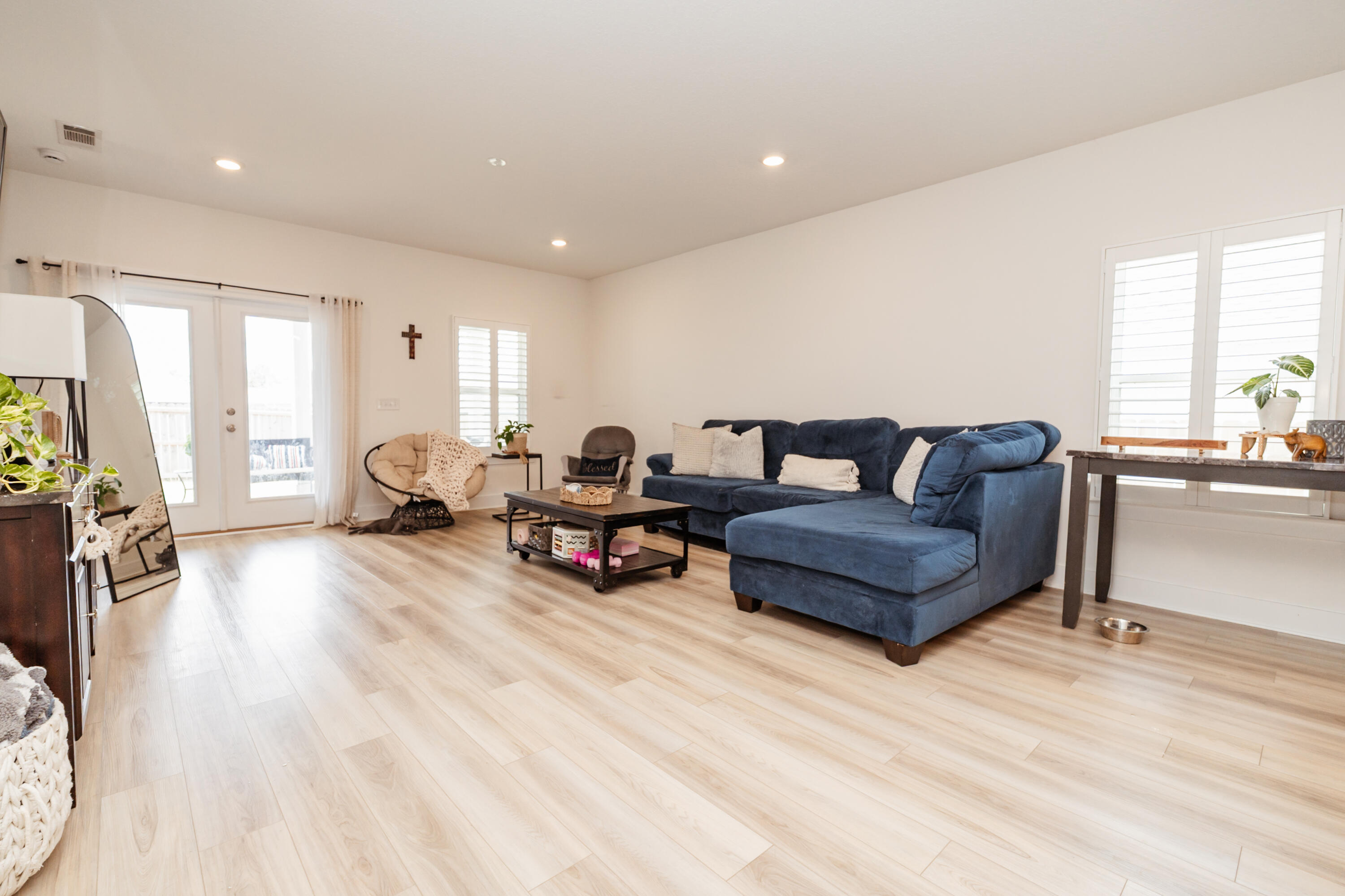 MAGNOLIA CREEK PHASE 1 - Residential Lease
