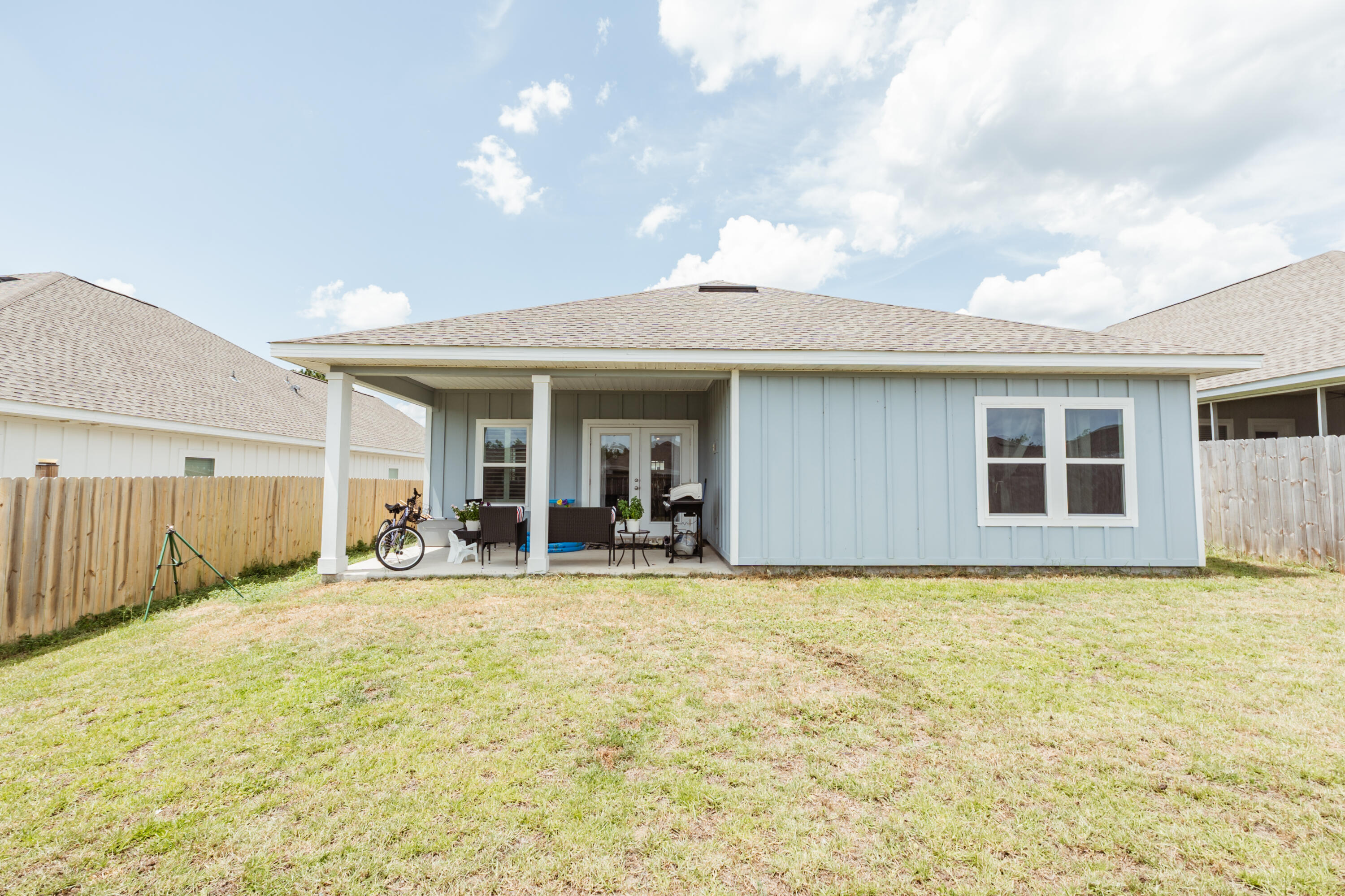 MAGNOLIA CREEK PHASE 1 - Residential Lease