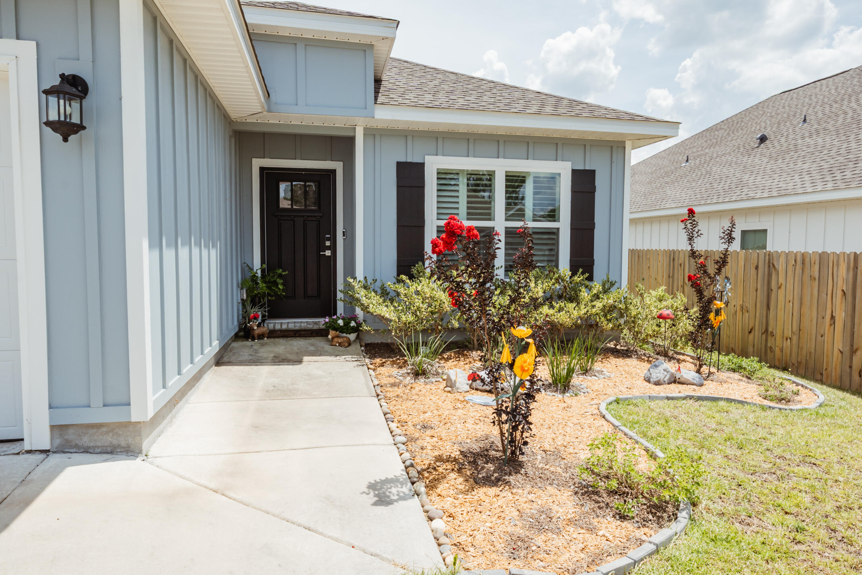 MAGNOLIA CREEK PHASE 1 - Residential Lease