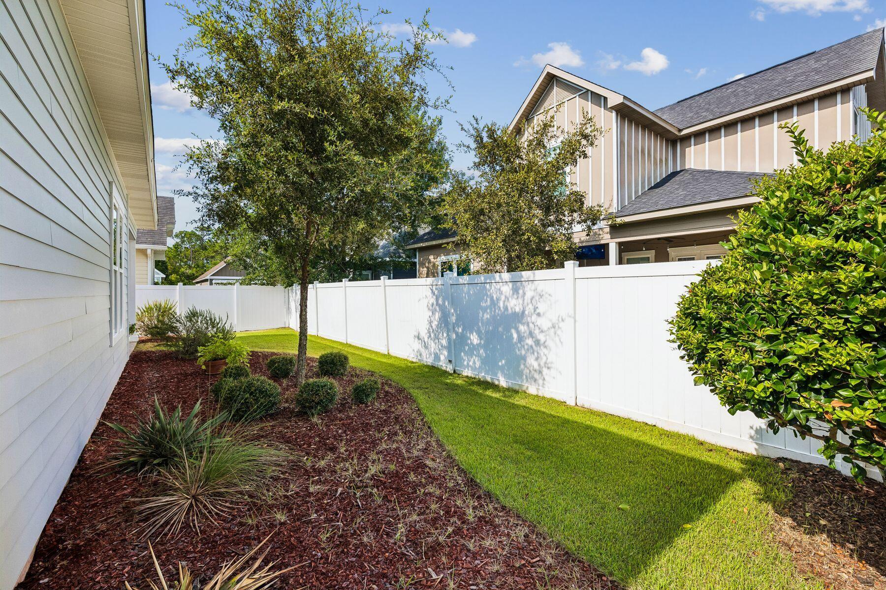 Paradise Cove - Residential