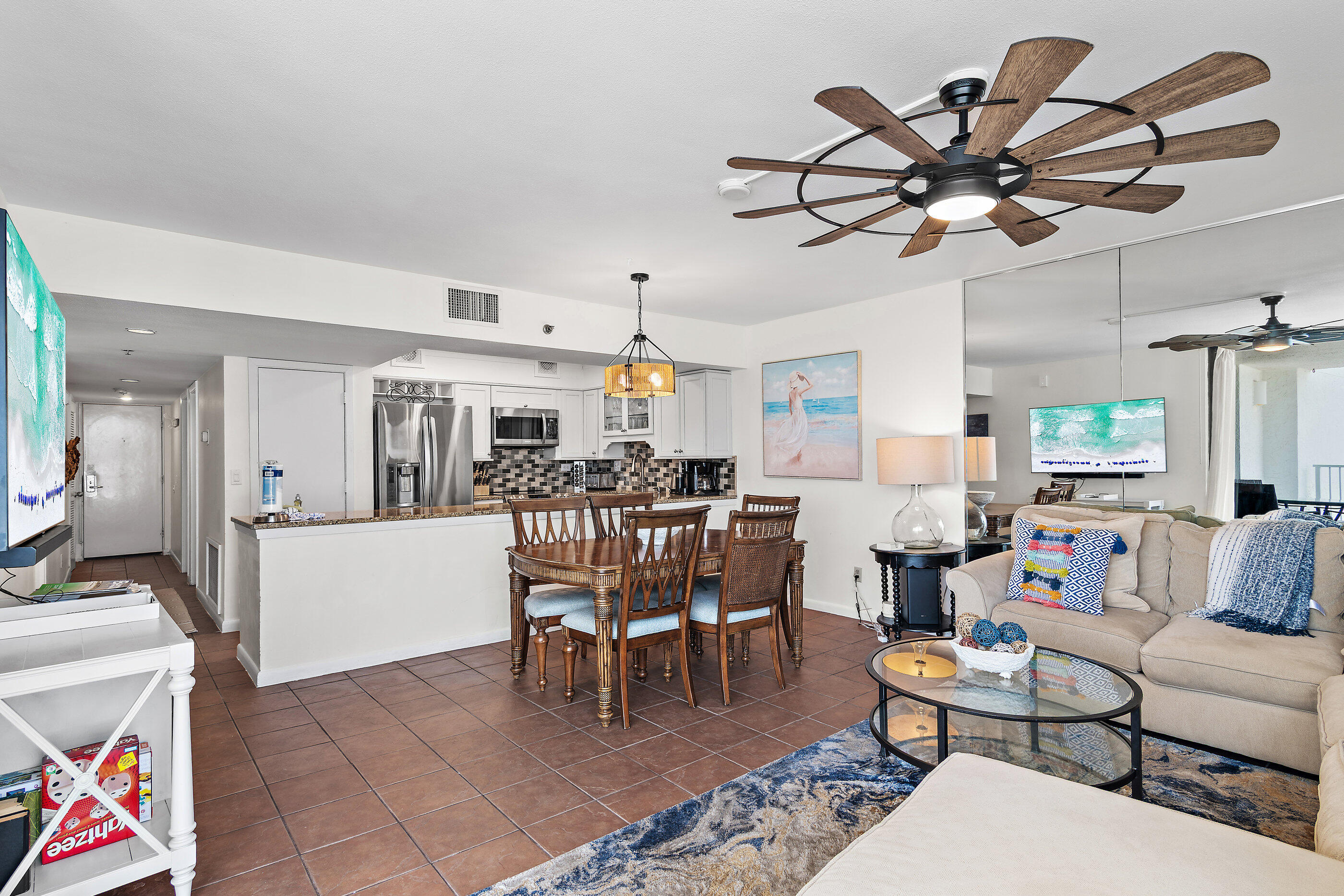 MAINSAIL CONDO PH 3 - Residential