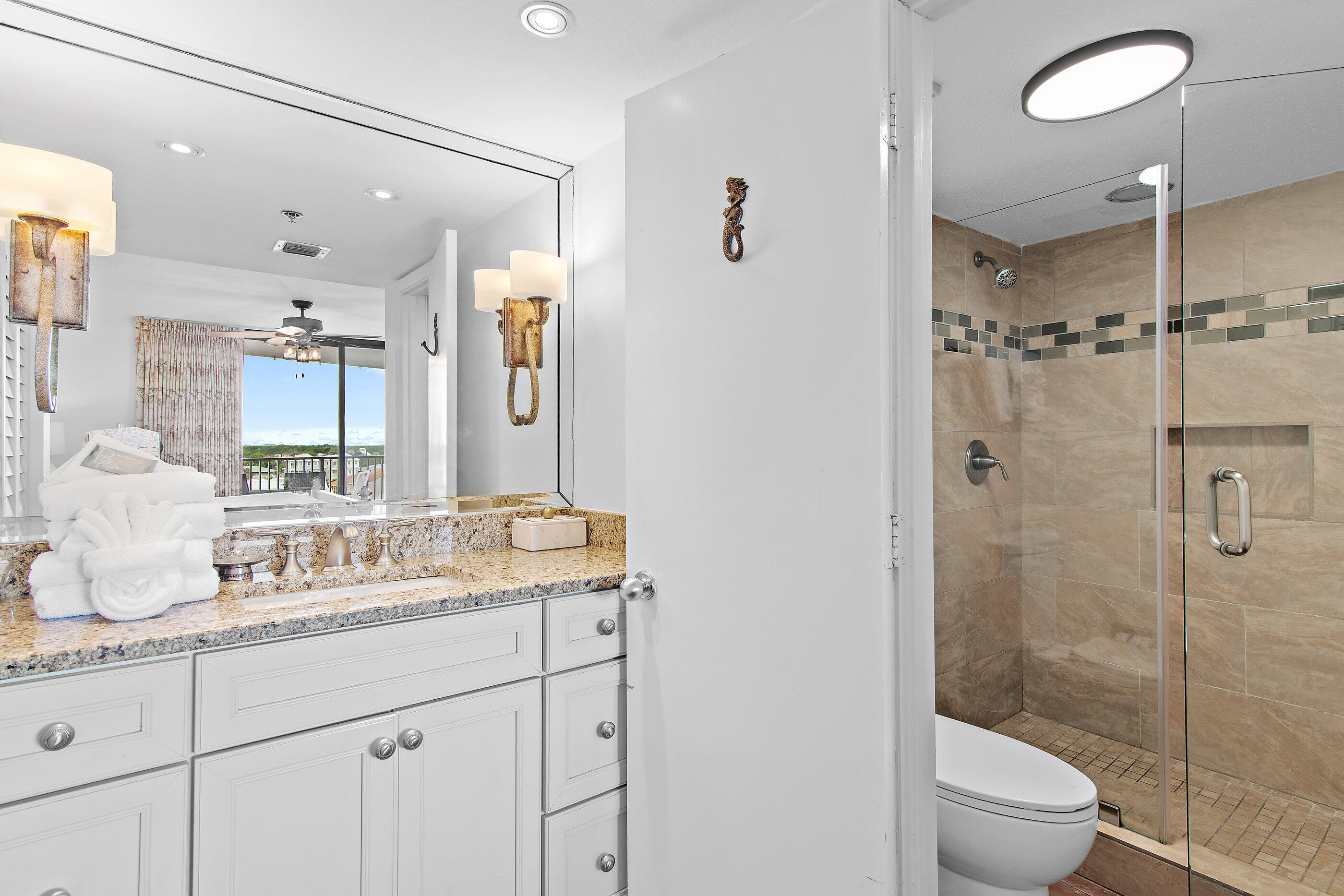 MAINSAIL CONDO PH 3 - Residential