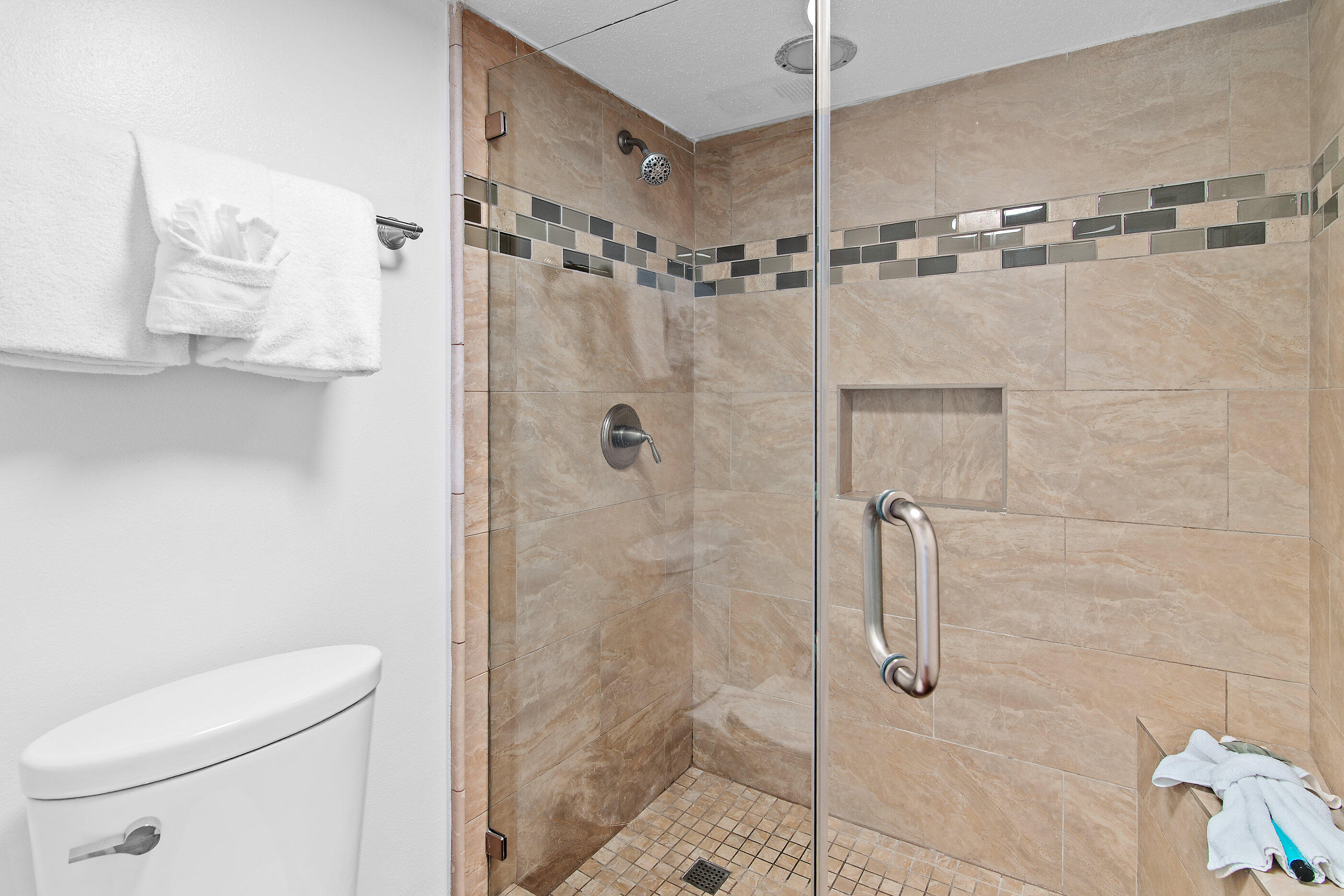 MAINSAIL CONDO PH 3 - Residential
