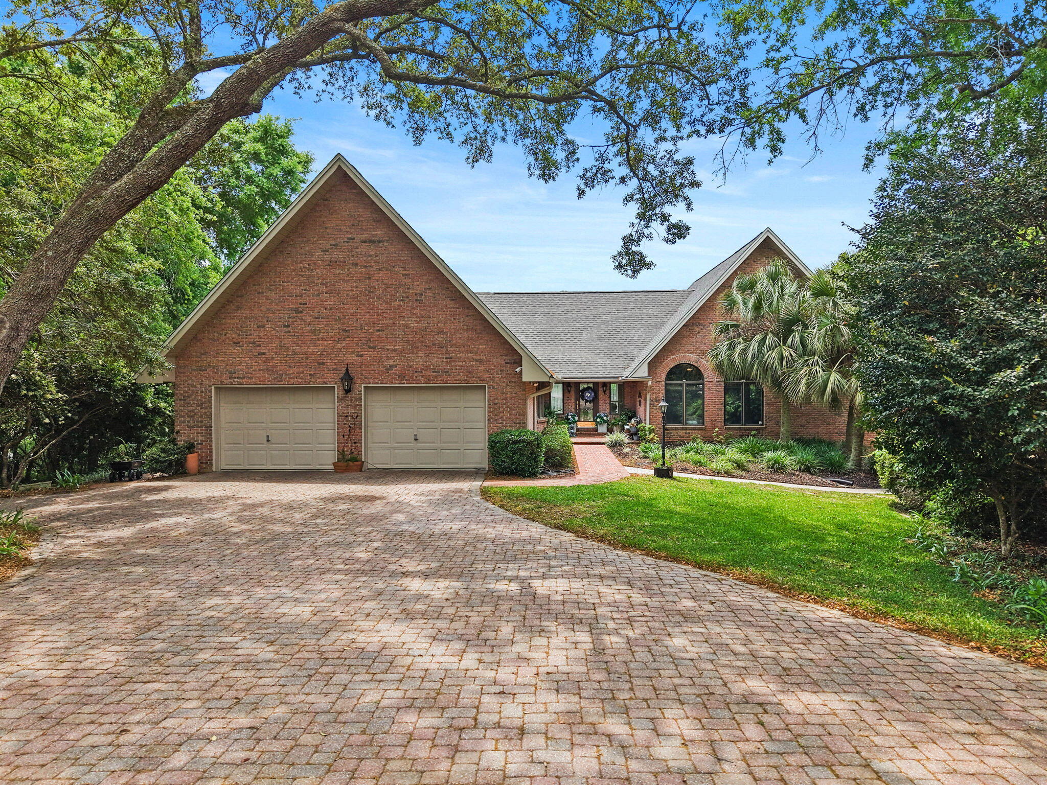 Rocky Bayou Cc Est 3 - Residential