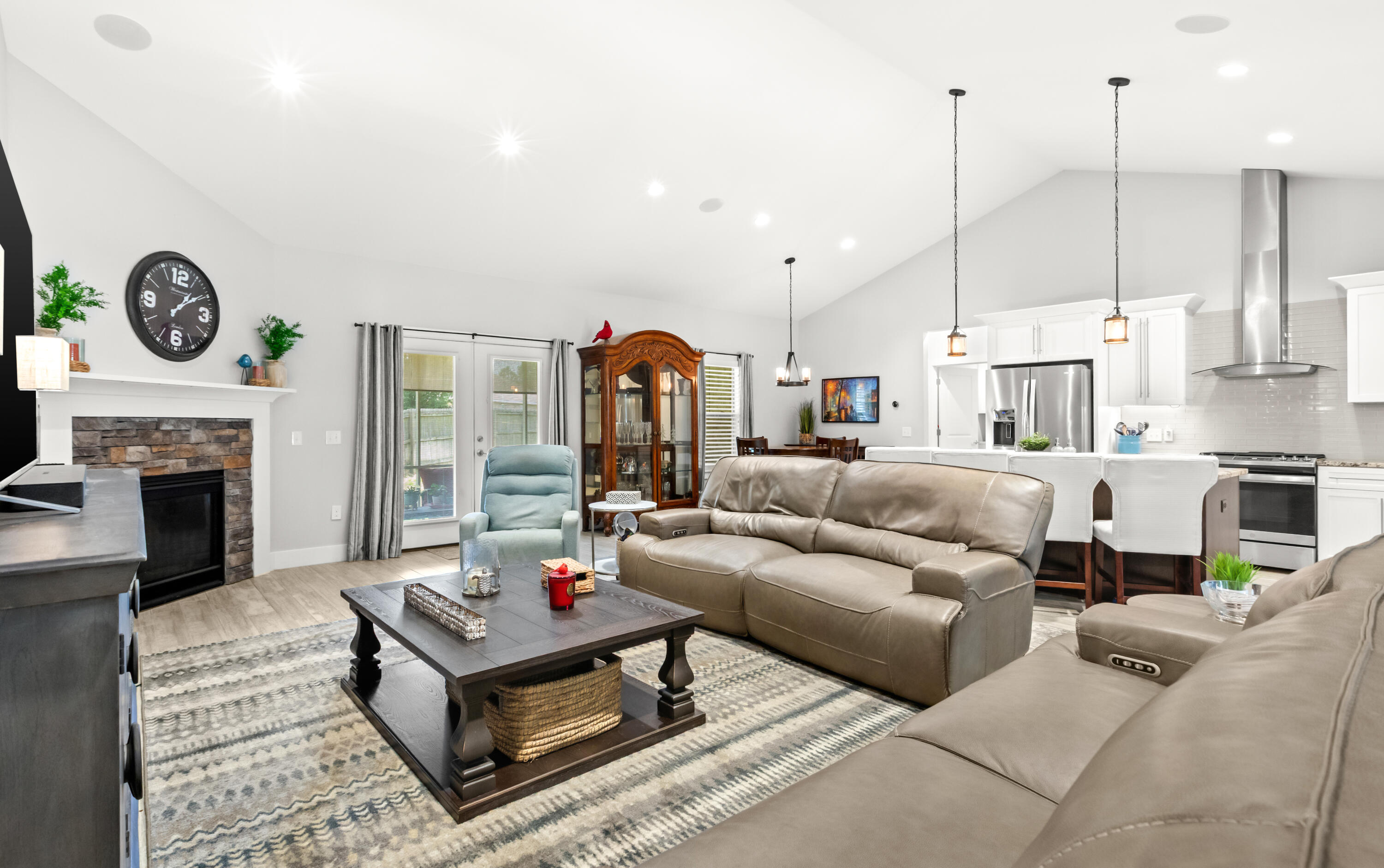 SHADOW PINES S/D - Residential