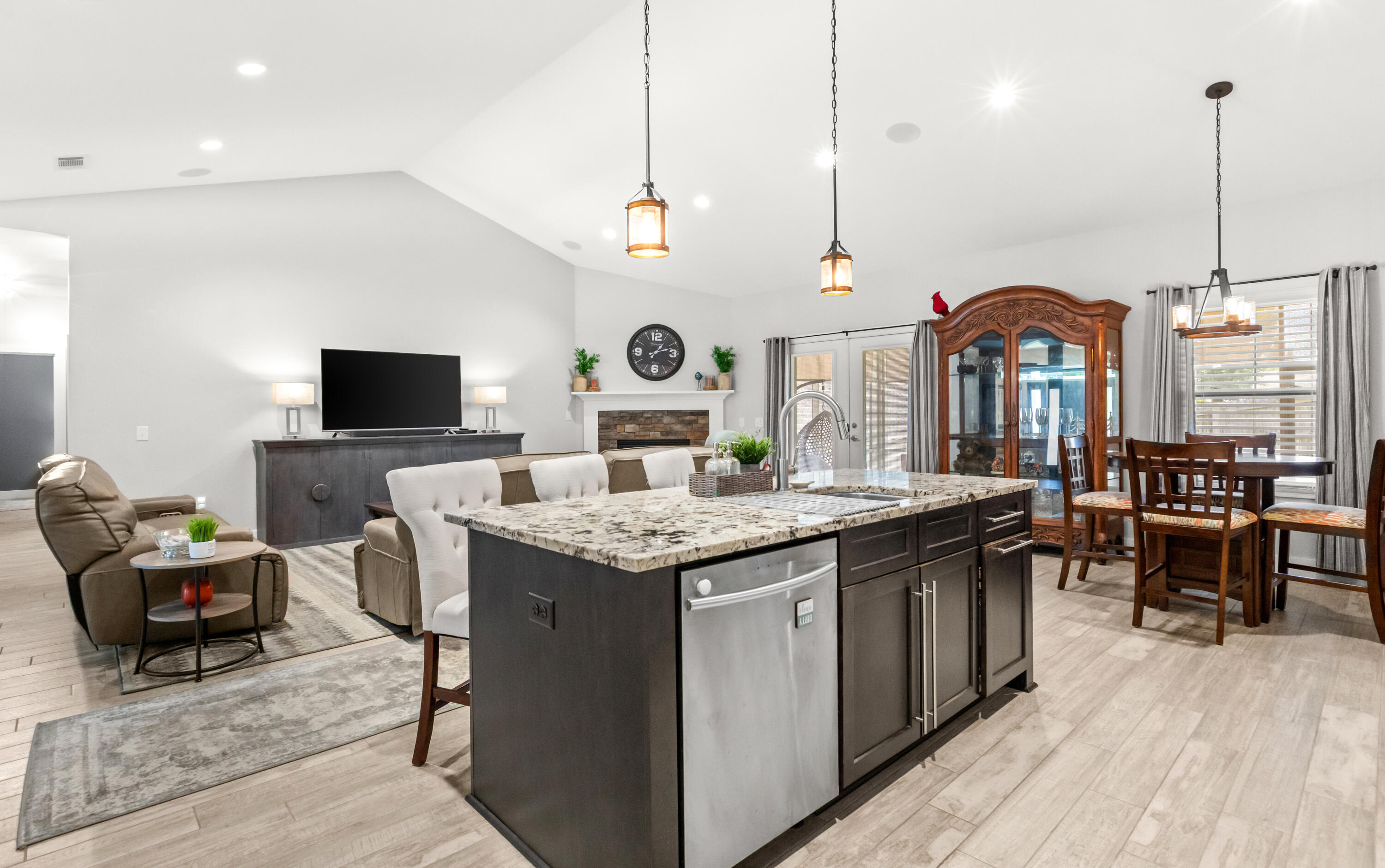 SHADOW PINES S/D - Residential