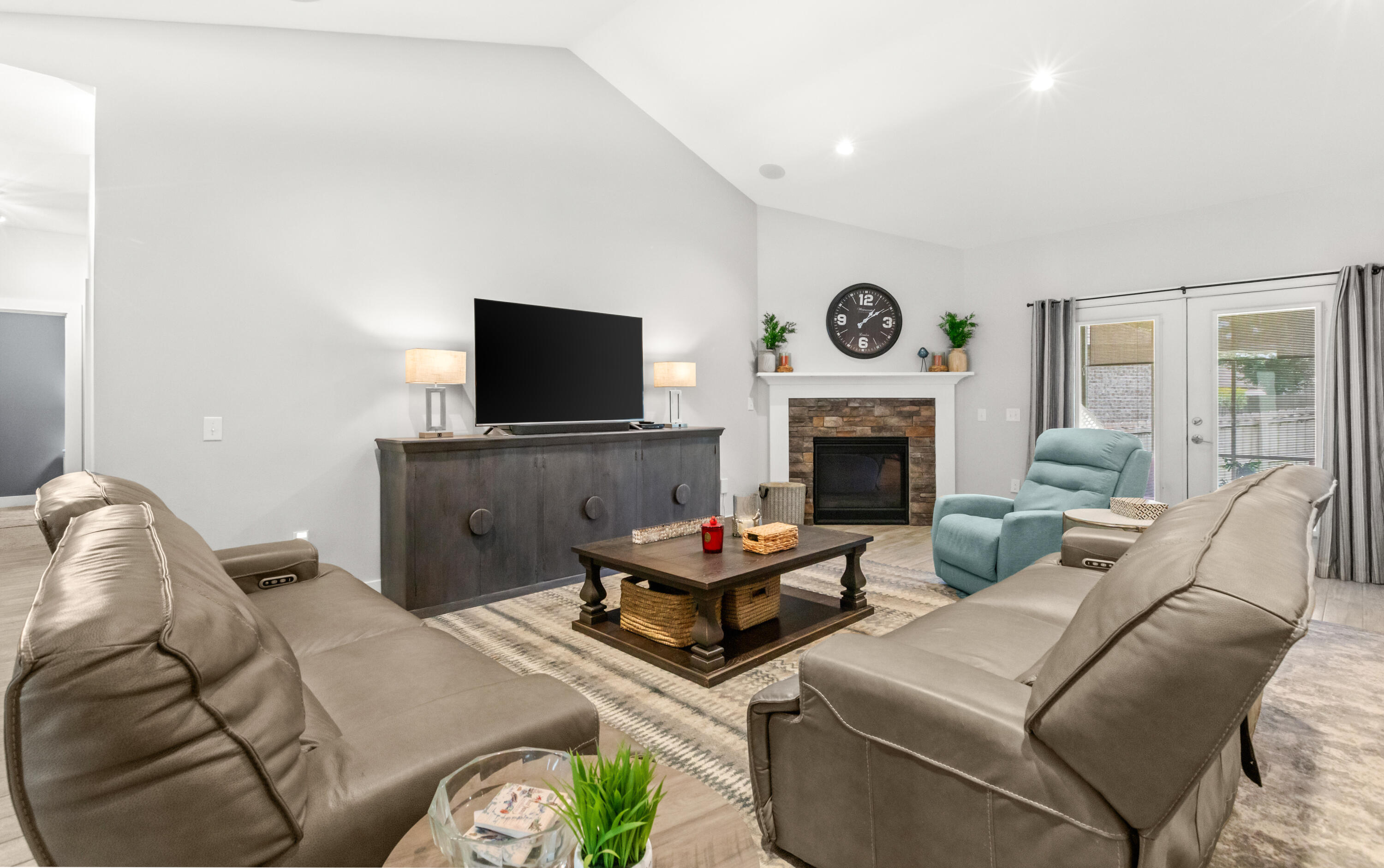 SHADOW PINES S/D - Residential