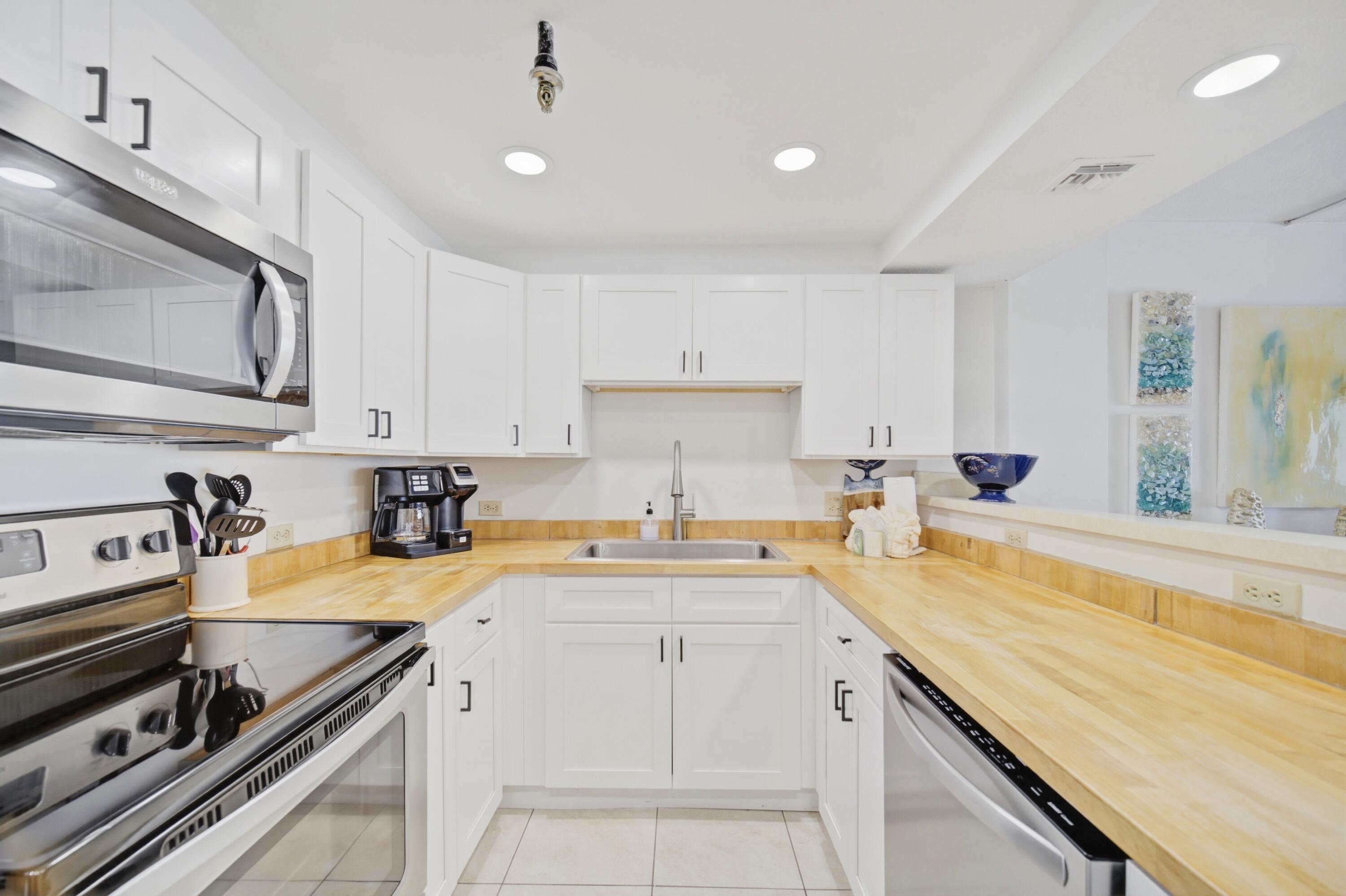 Gulfside Condominiums - Residential