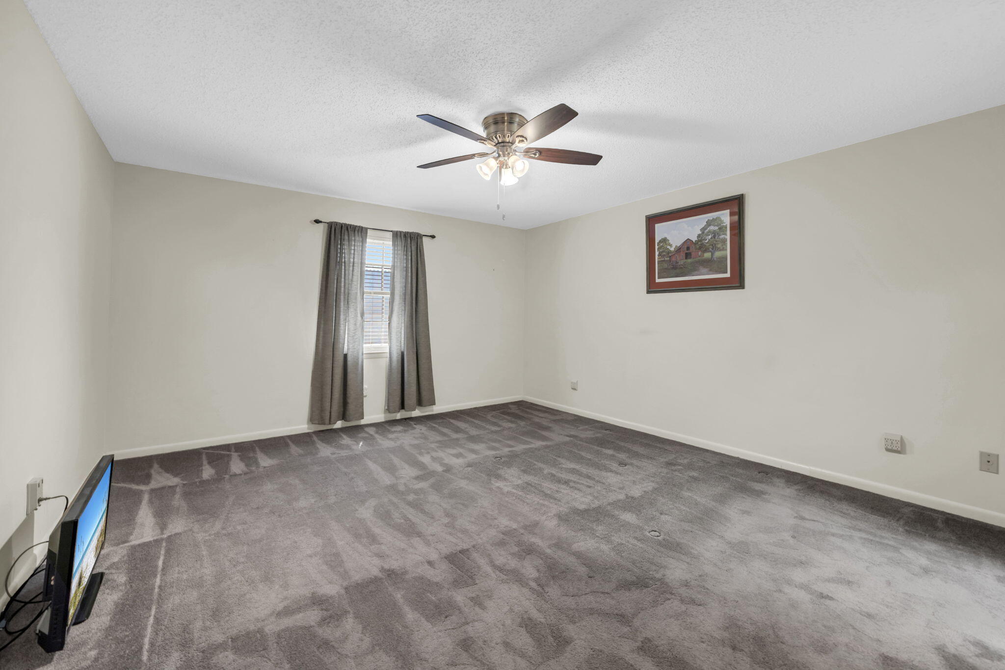 PORT DIXIE S1/2 OF LOTS 12 13, 14-BLK - Residential