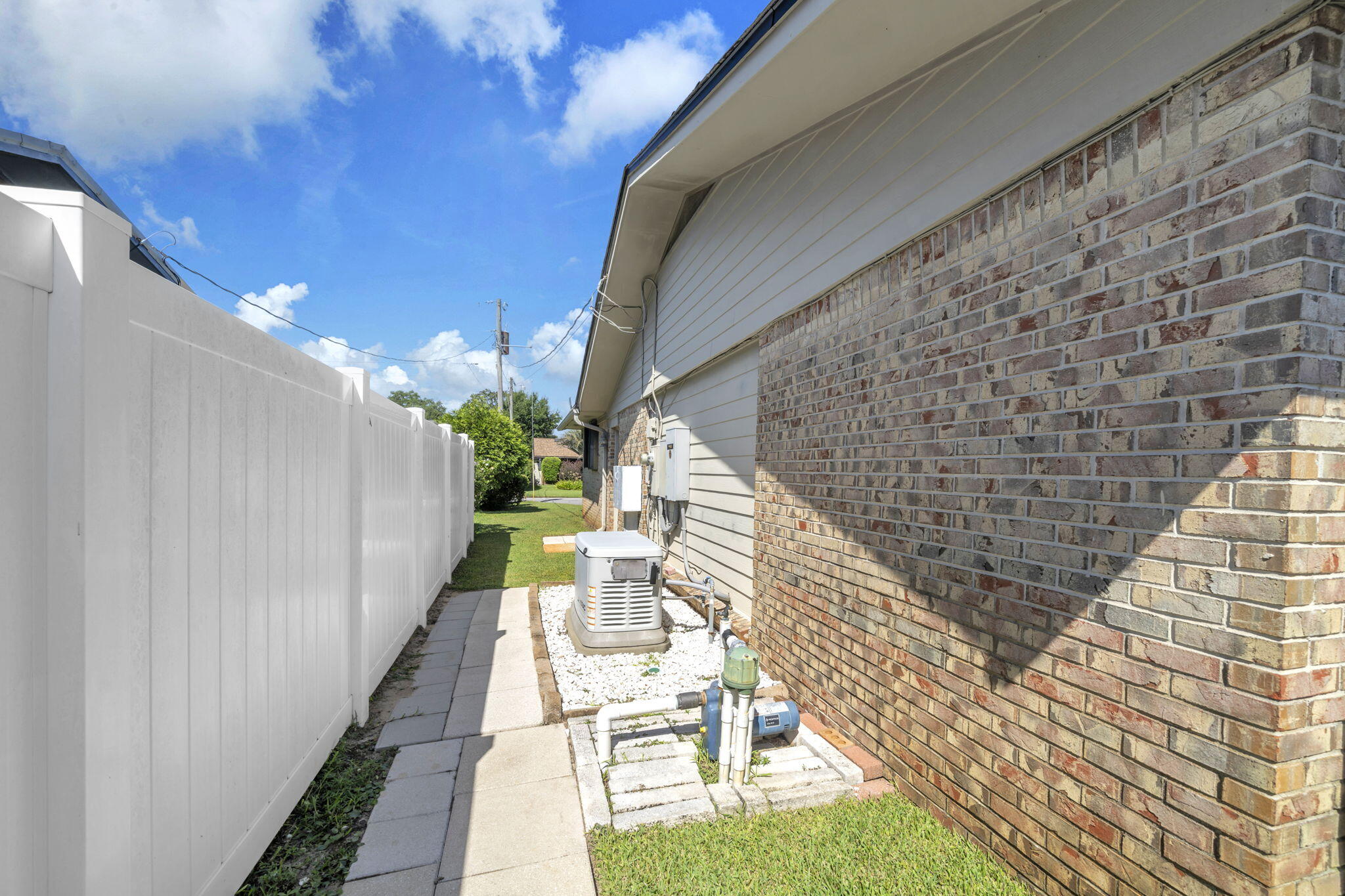 PORT DIXIE S1/2 OF LOTS 12 13, 14-BLK - Residential