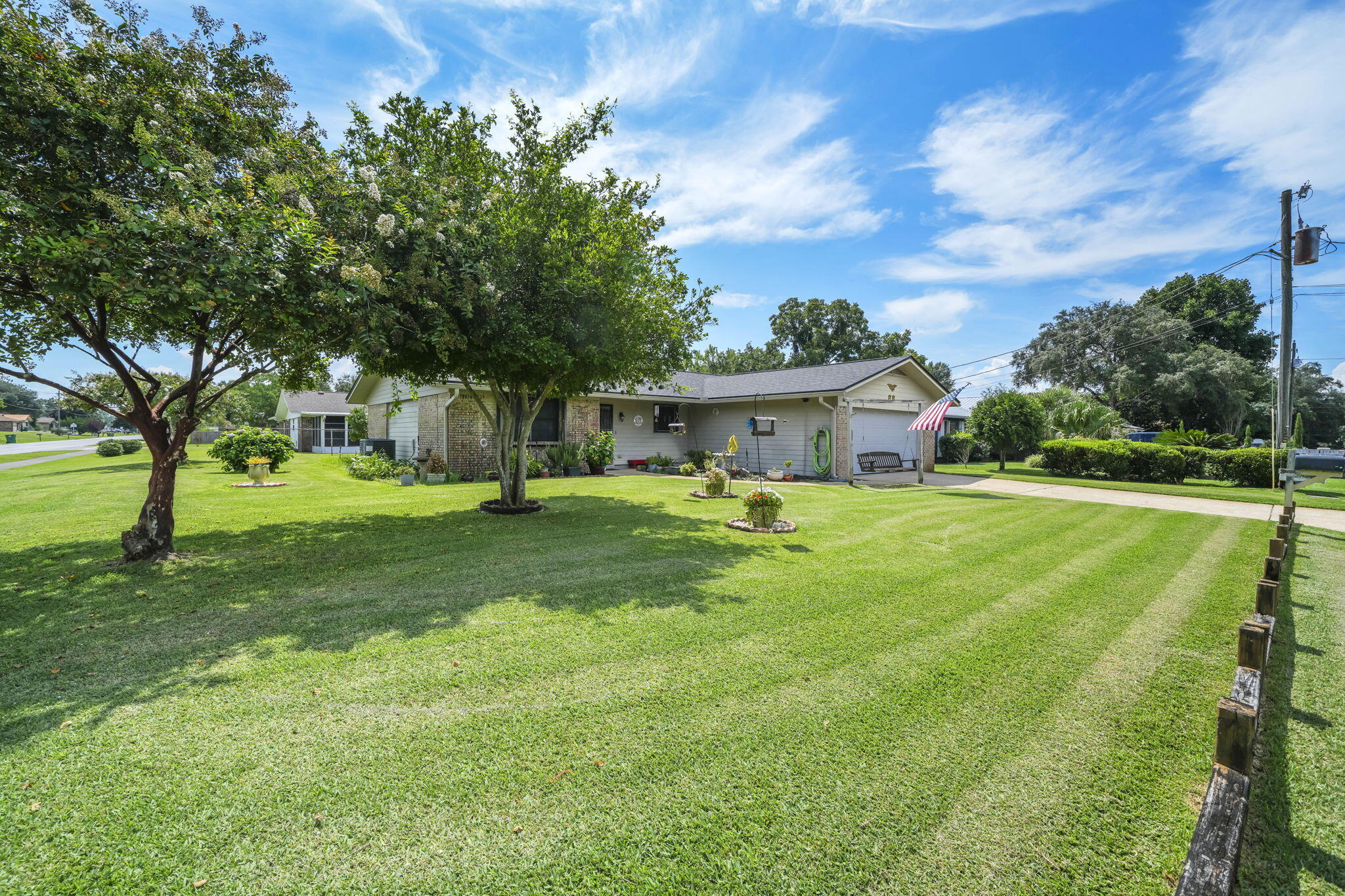PORT DIXIE S1/2 OF LOTS 12 13, 14-BLK - Residential