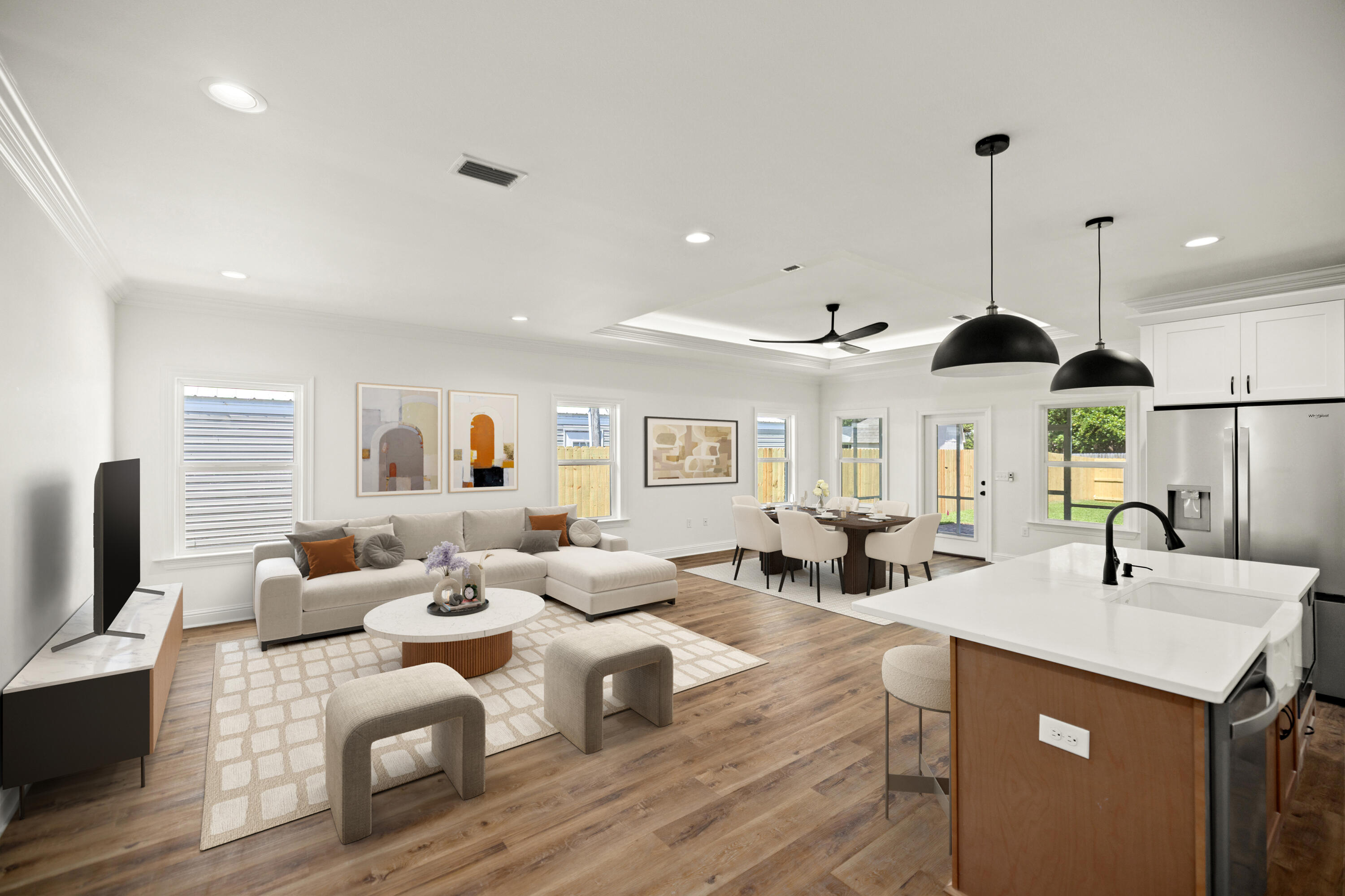VILLA TASSO TOWN OF - Residential