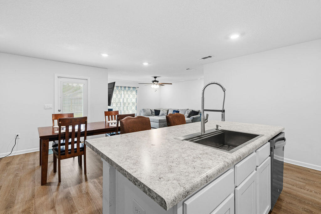 SHOAL RIVER S/D - Residential Lease