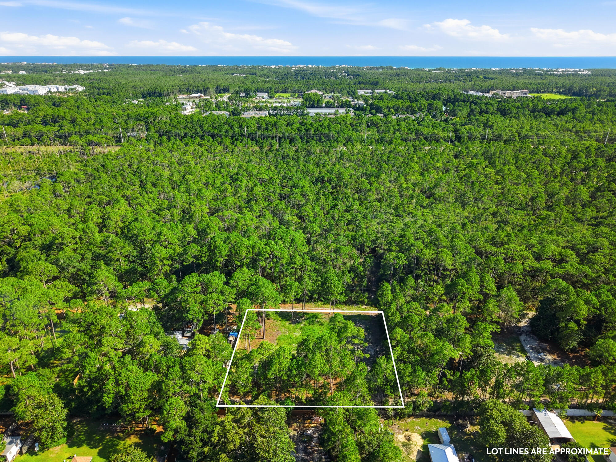 GARNETT BAYOU ESTATES - Land