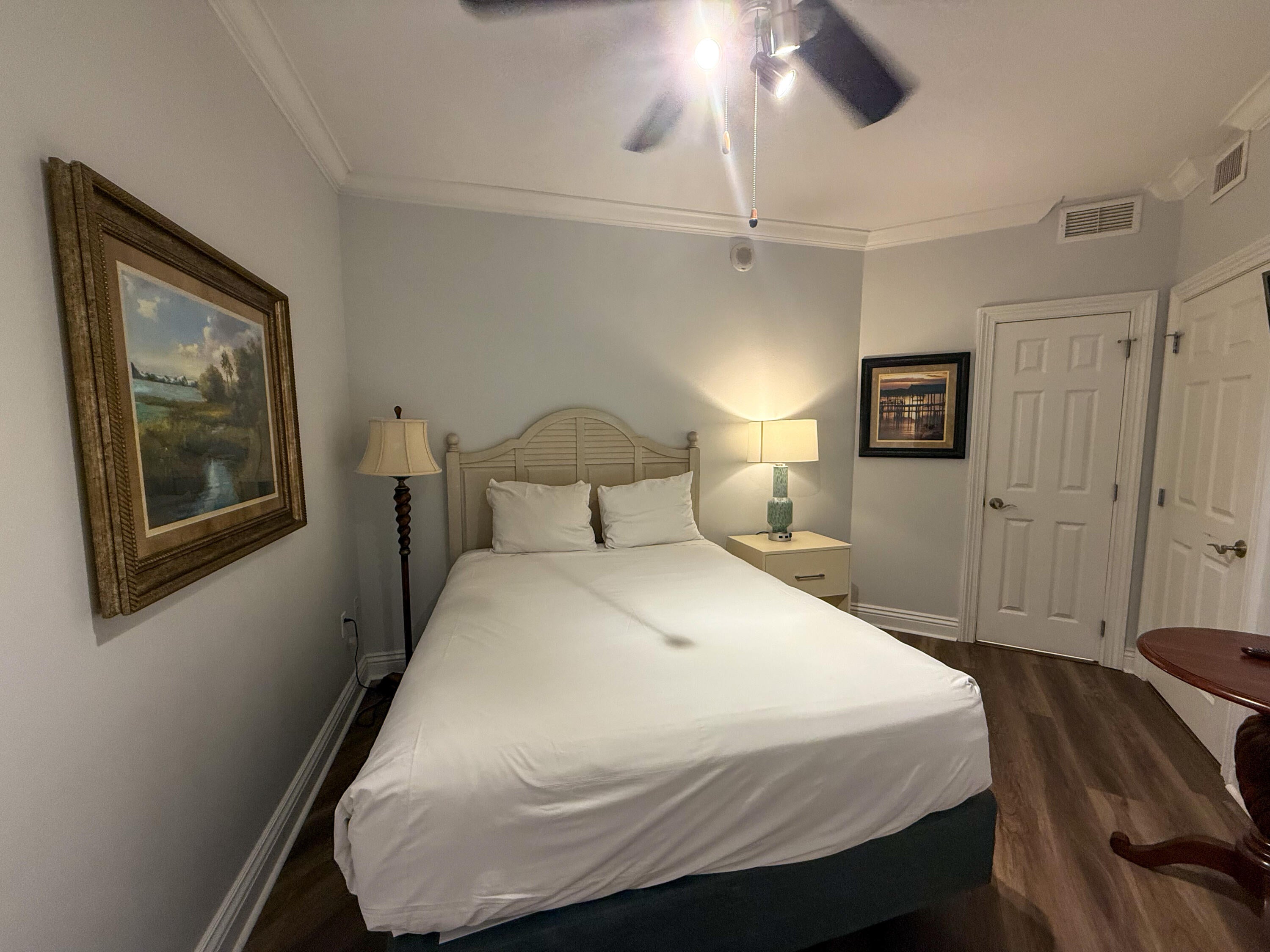 EMERALD GRANDE - Residential
