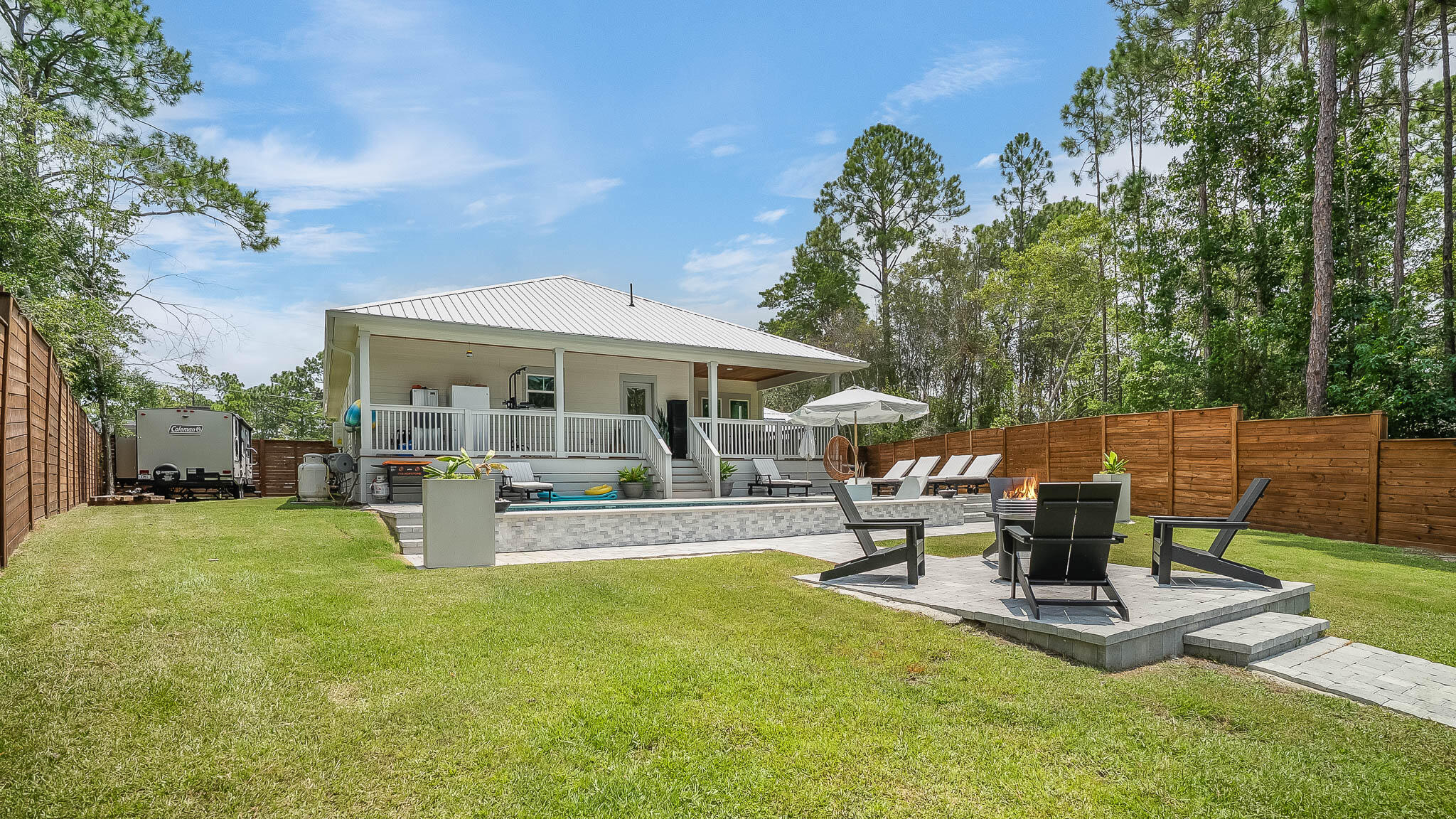 PISCES COVE - Residential