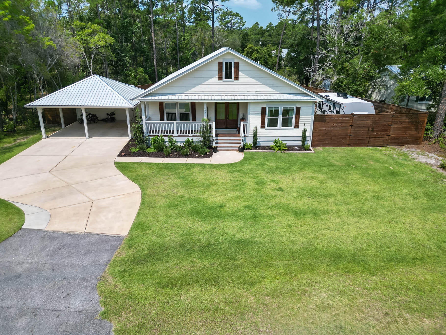 PISCES COVE - Residential