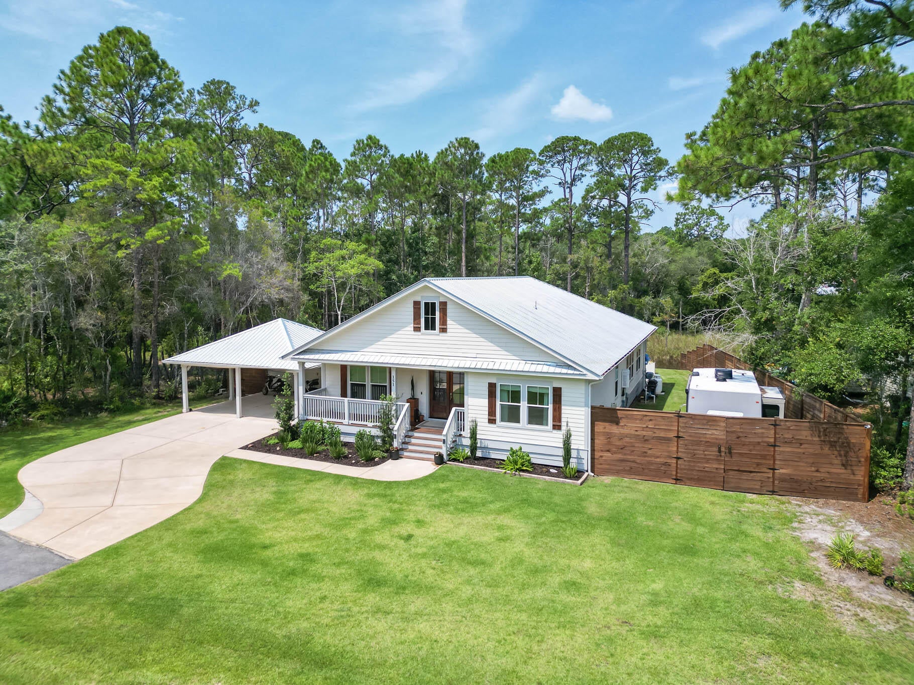 PISCES COVE - Residential