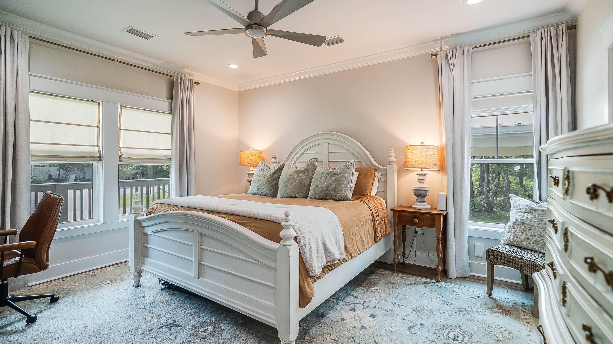 PISCES COVE - Residential