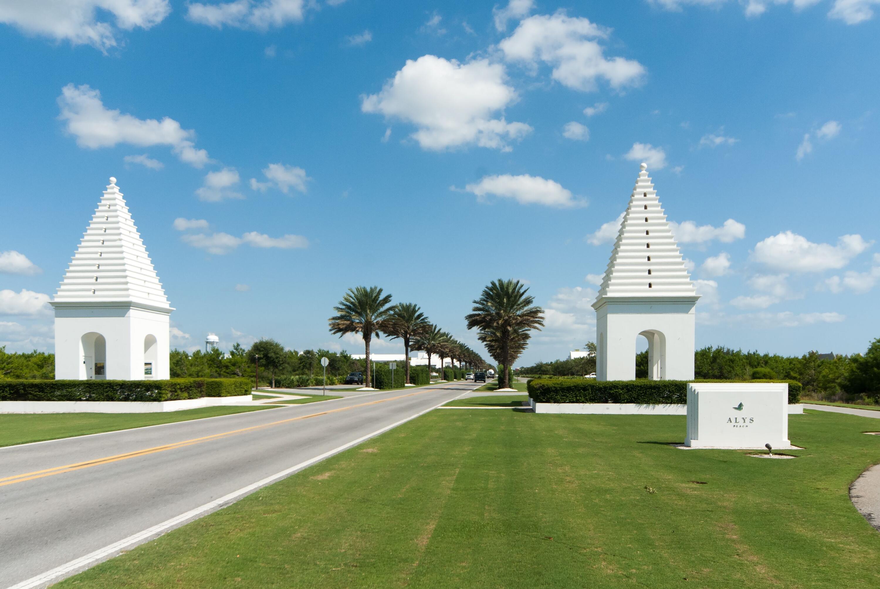 INN AT SEACREST BEACH (THE) - Residential