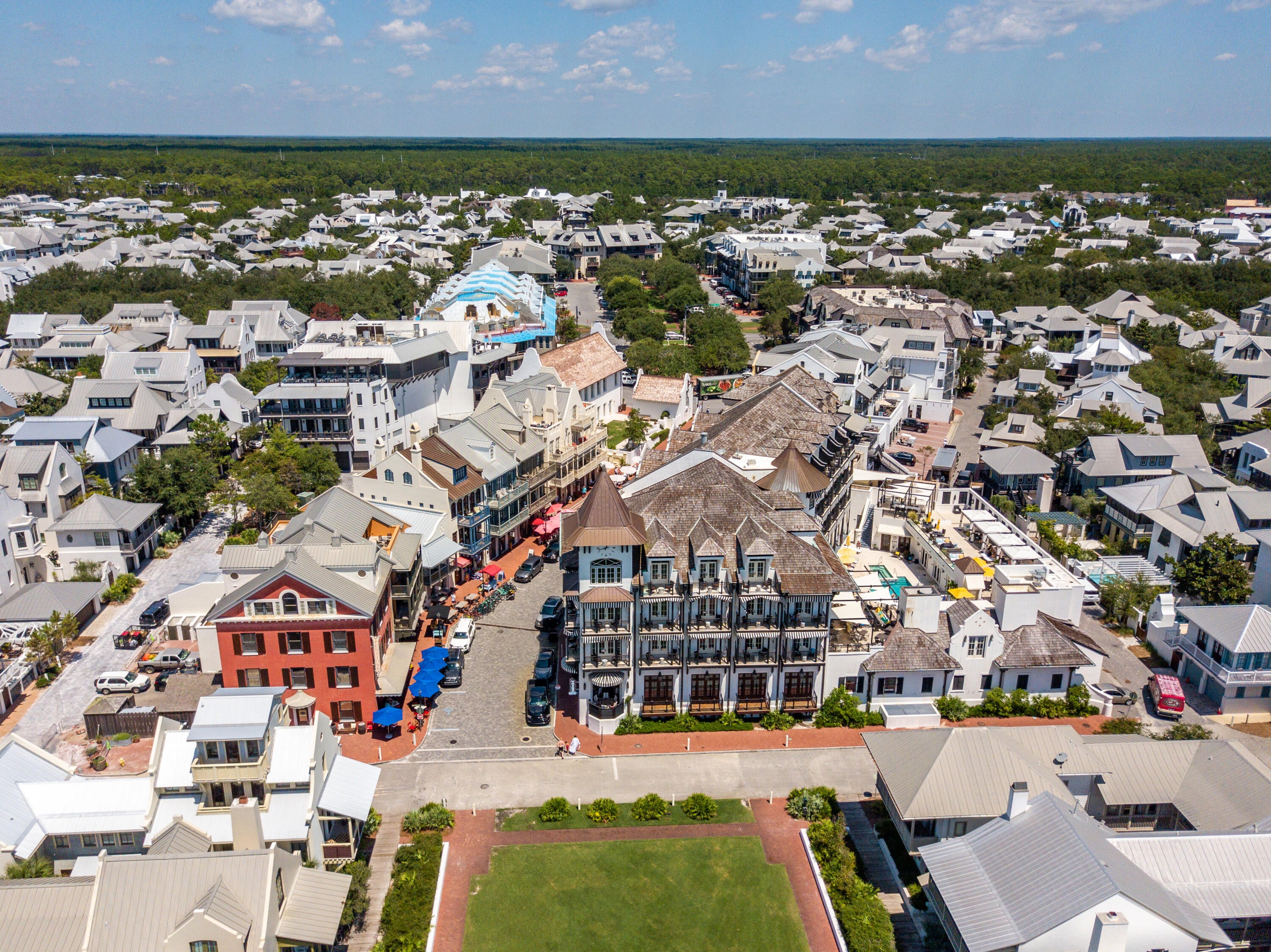 INN AT SEACREST BEACH (THE) - Residential