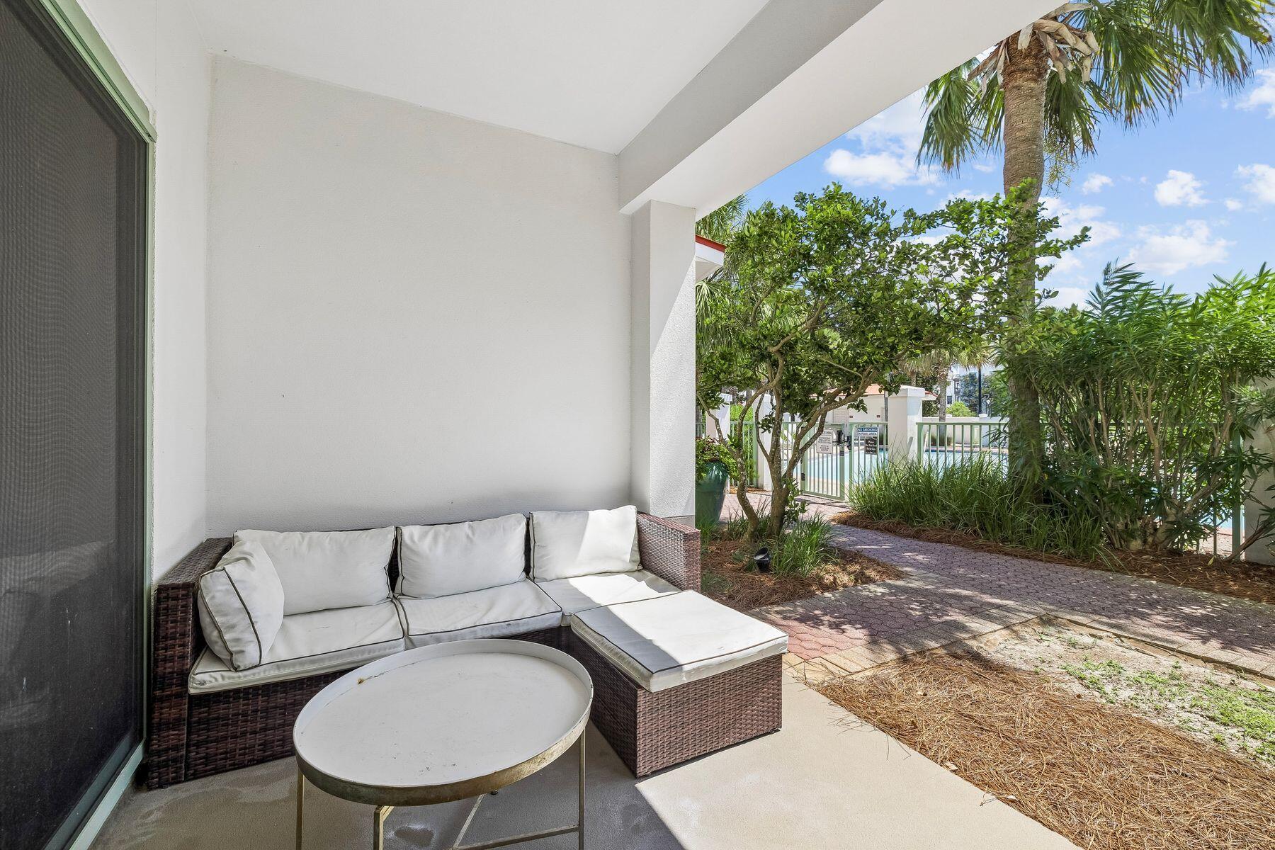 INN AT SEACREST BEACH (THE) - Residential