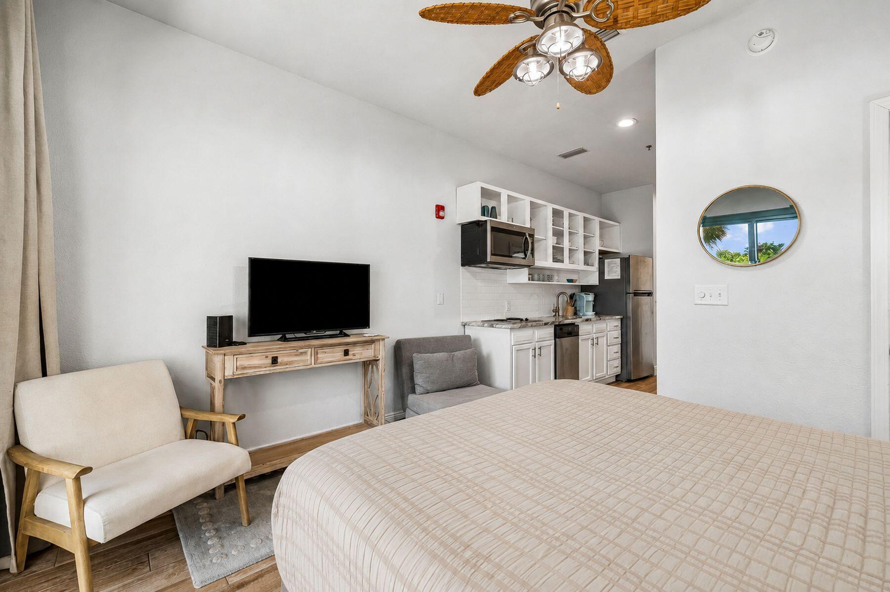 INN AT SEACREST BEACH (THE) - Residential