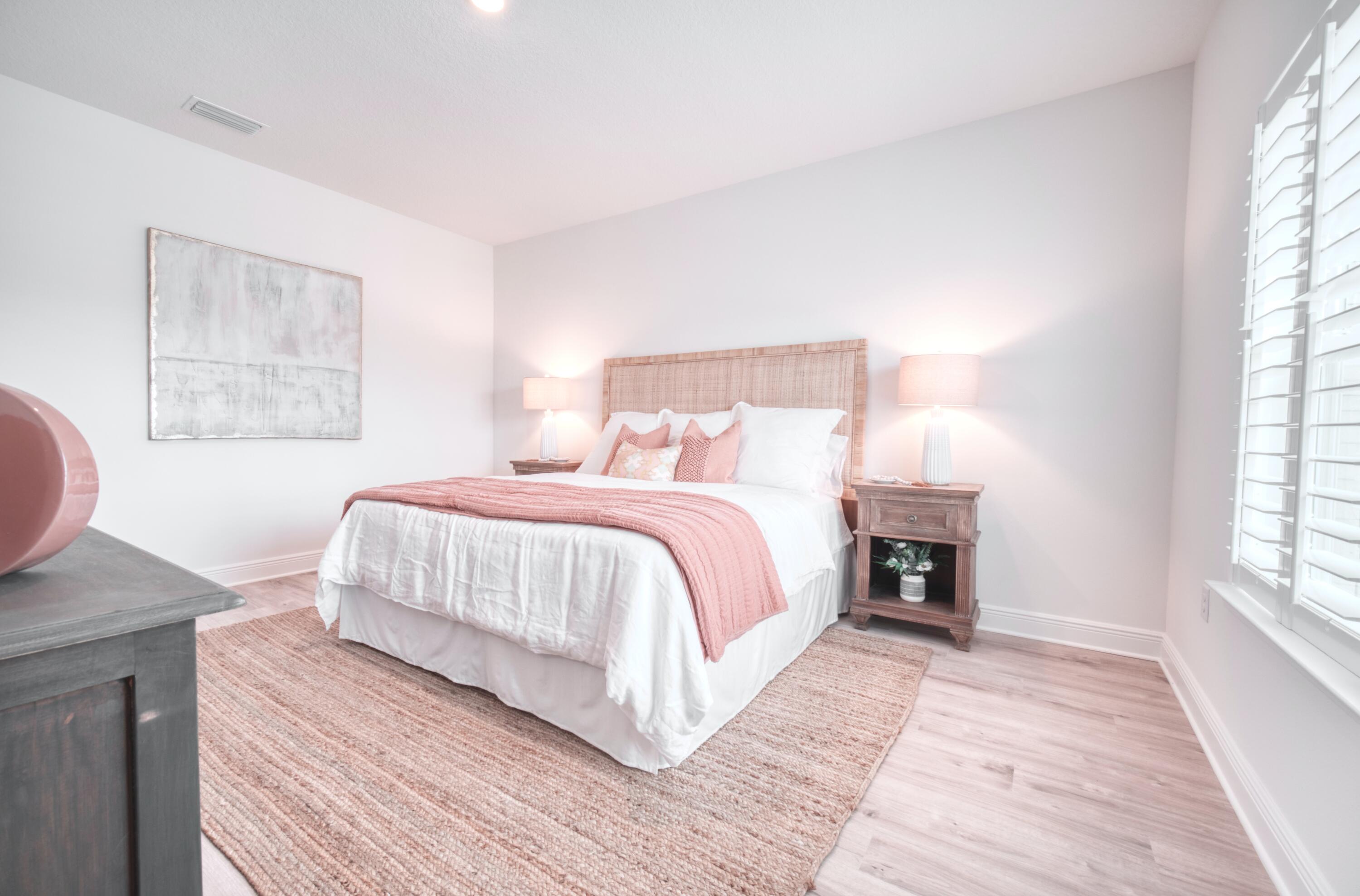 LAKEVIEW ESTATES - Residential