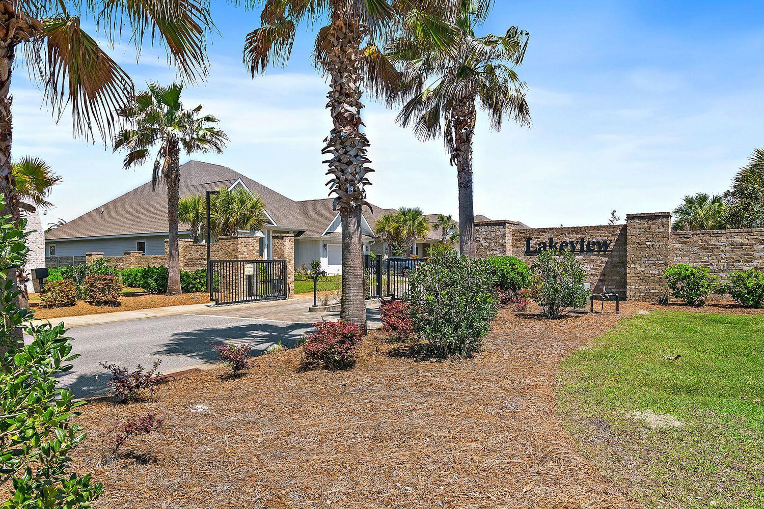 LAKEVIEW ESTATES - Residential