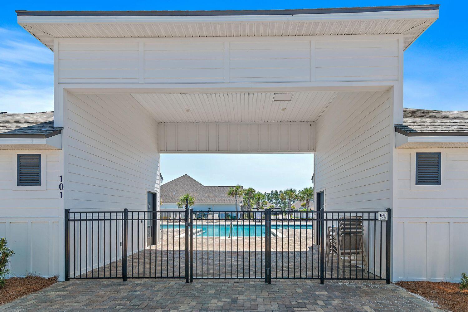 LAKEVIEW ESTATES - Residential