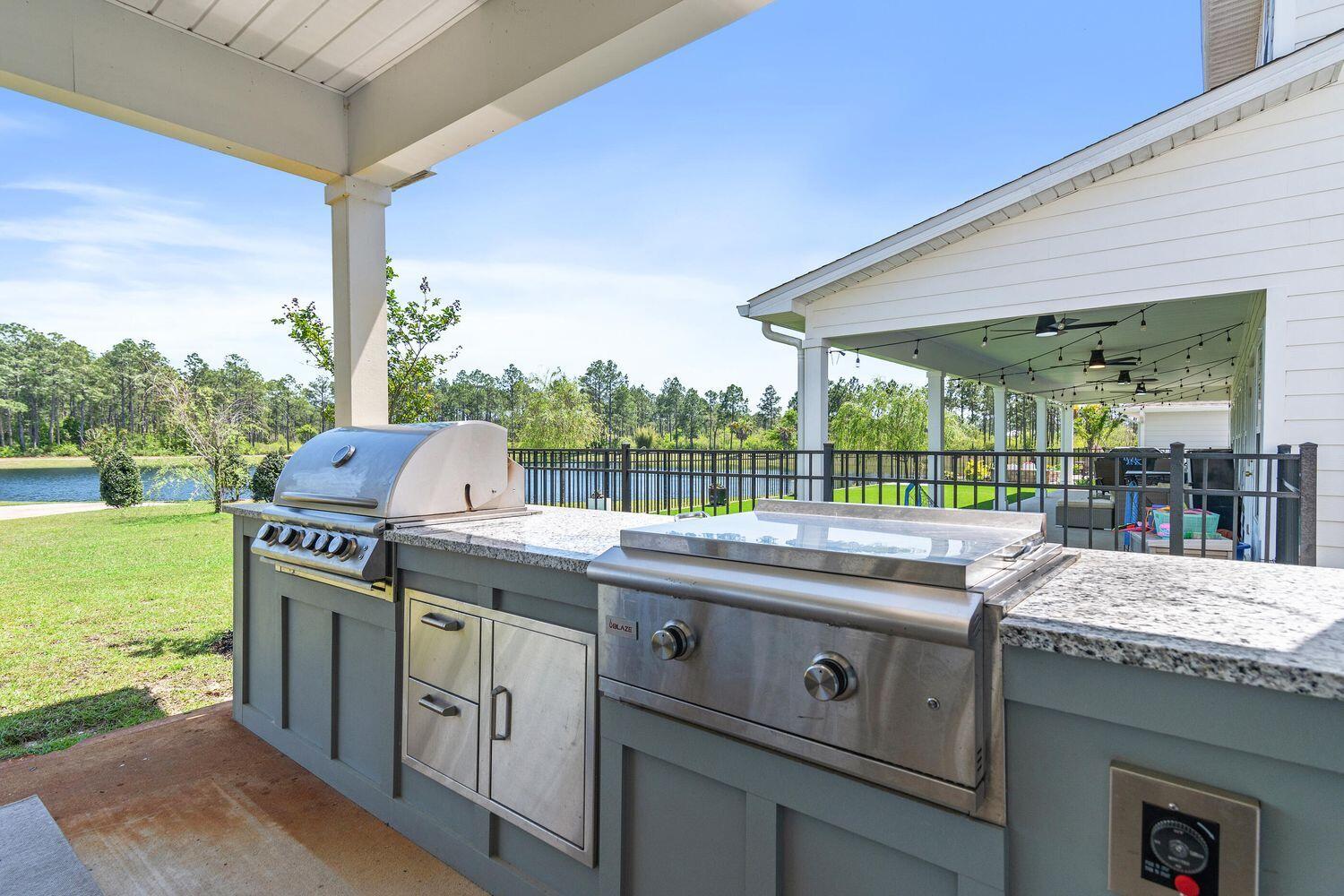 LAKEVIEW ESTATES - Residential