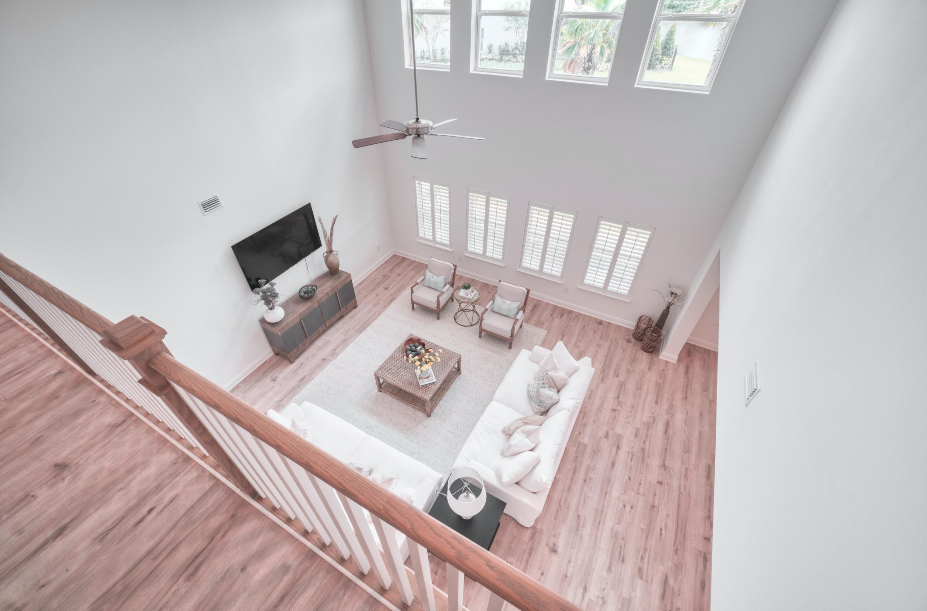 LAKEVIEW ESTATES - Residential